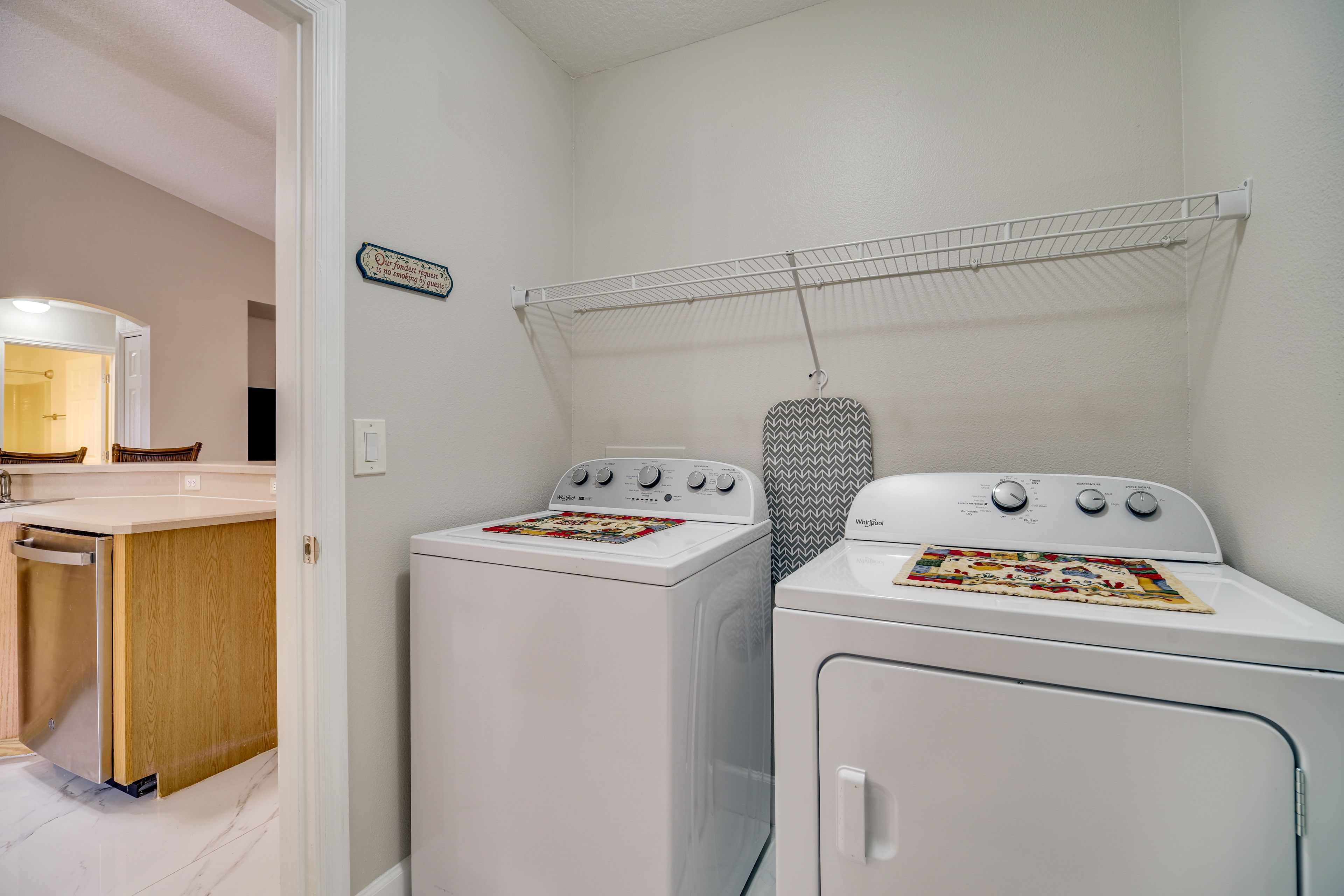Laundry Room | Washer/Dryer