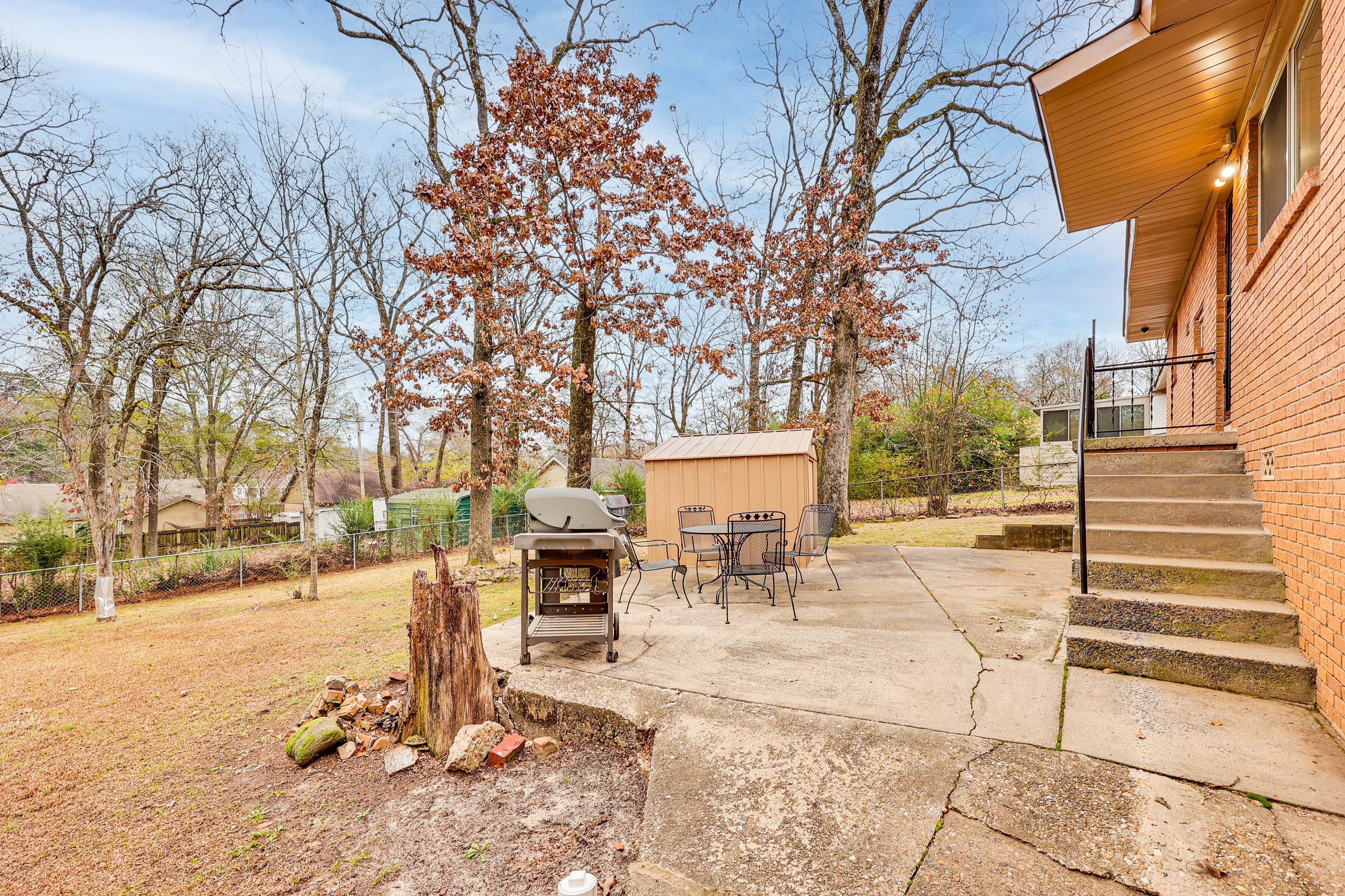 House Exterior | Patio | Dining Area | Gas Grill