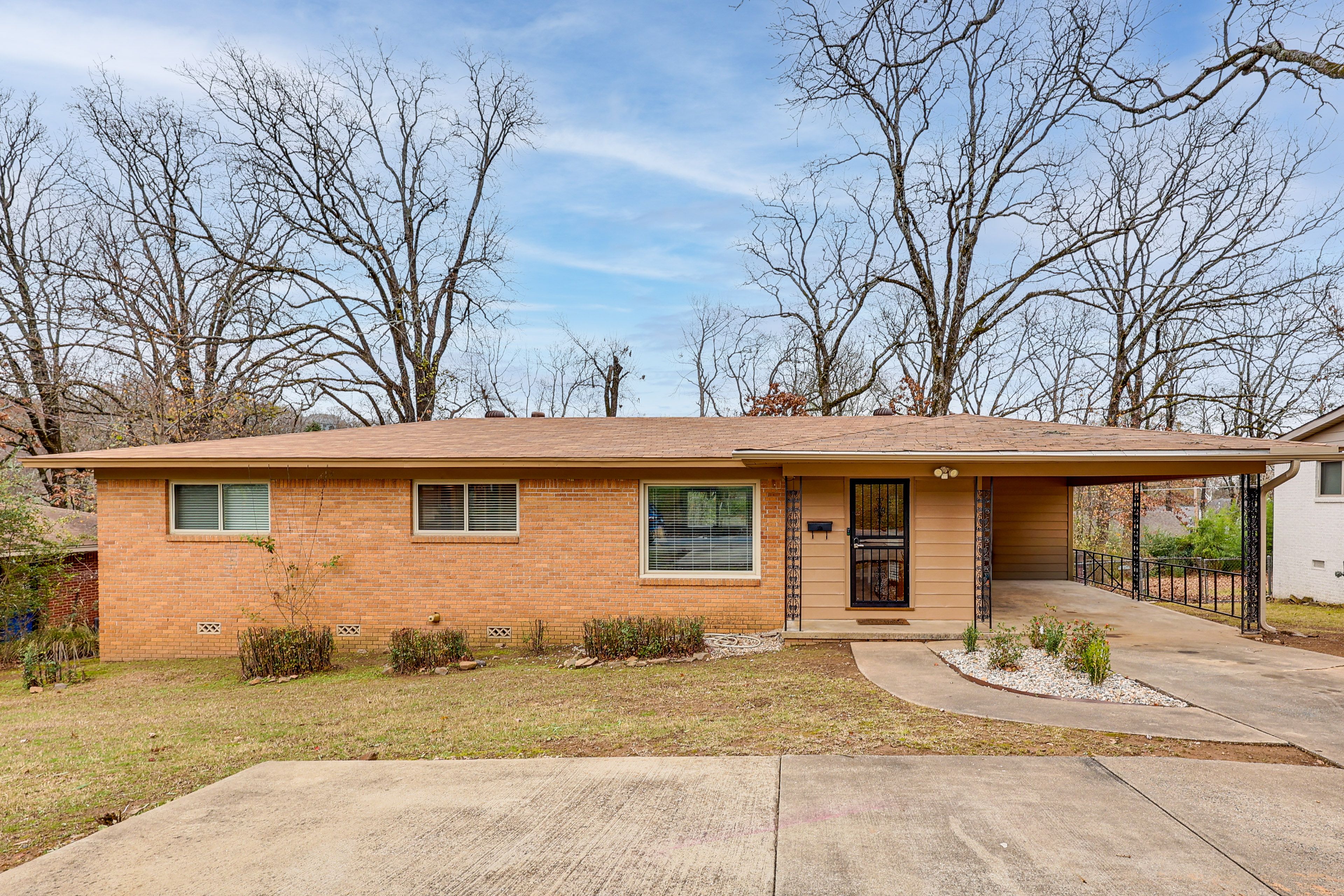 Parking | Front Lawn Parking Pad (1 Vehicle) | Street Parking (2 Vehicles)