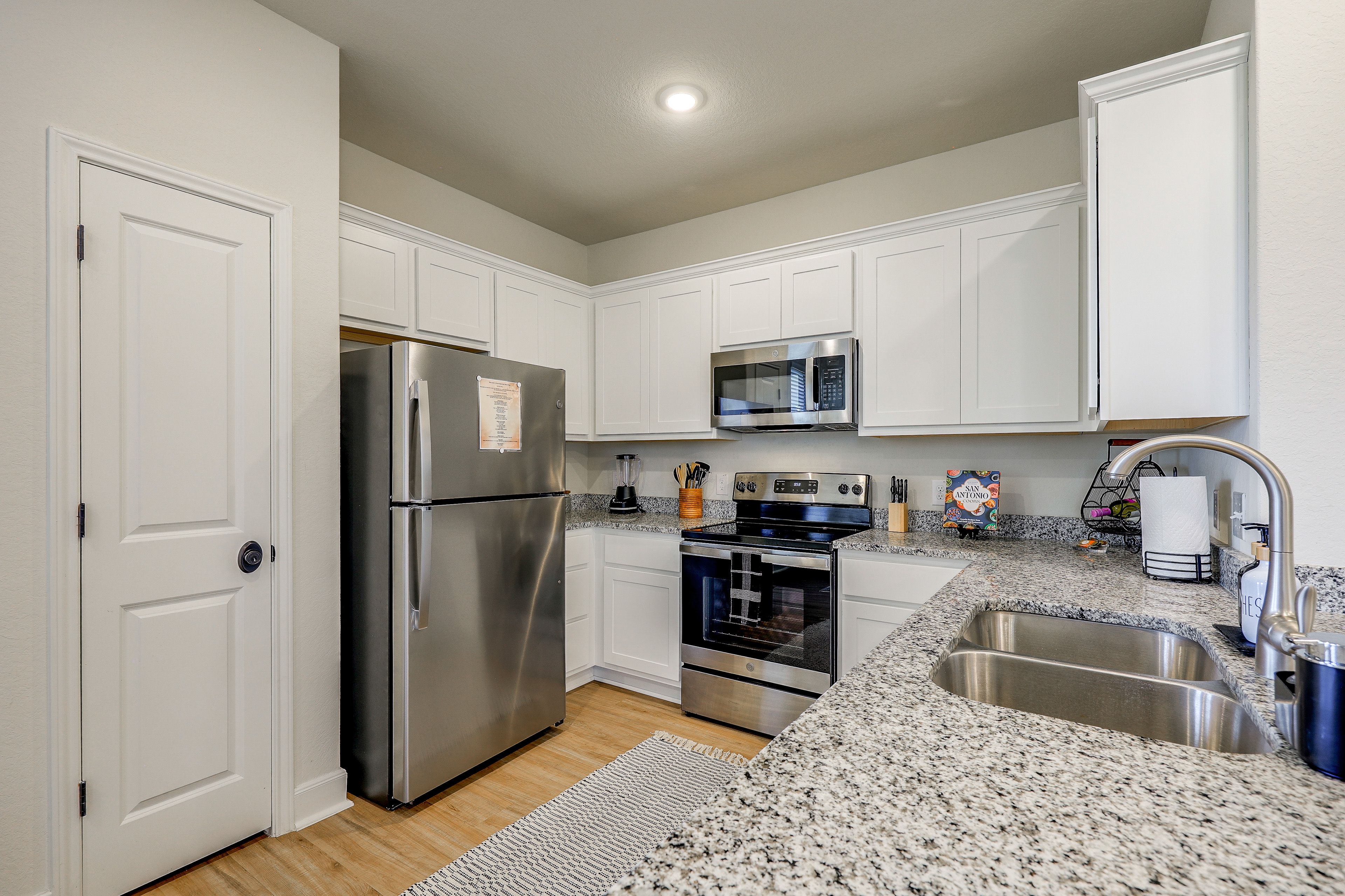 Kitchen | 1st Floor