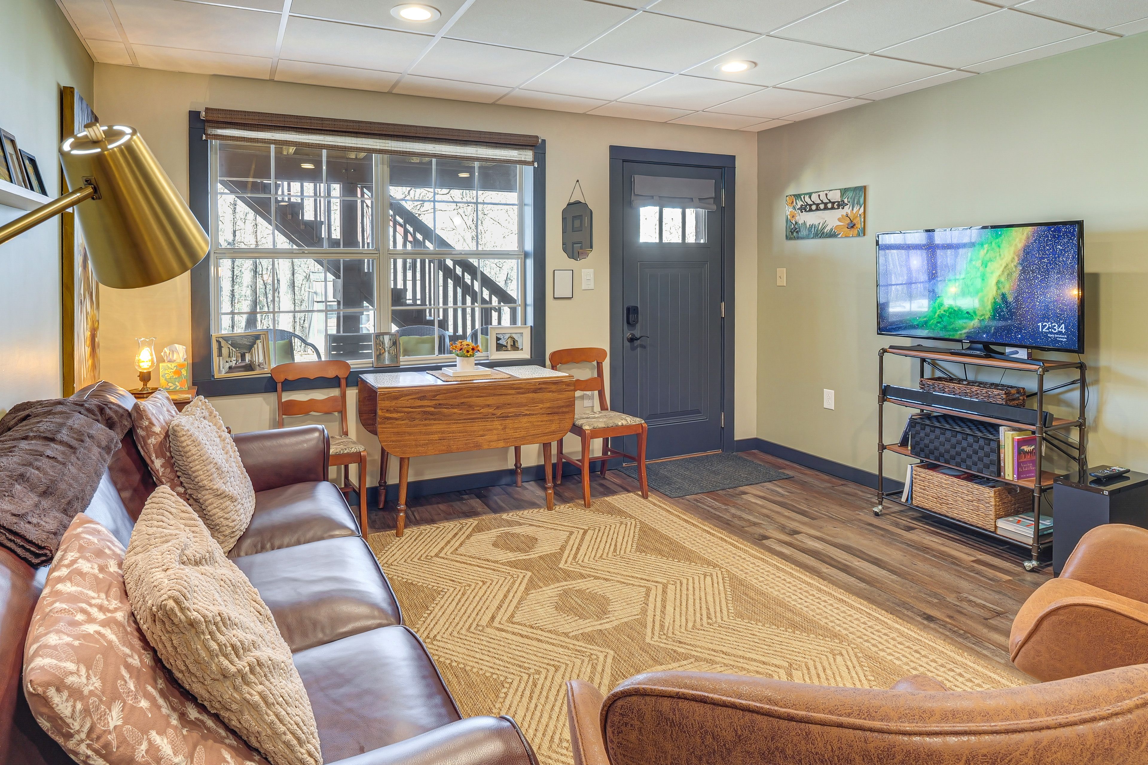 Living Area | Sleeper Sofa