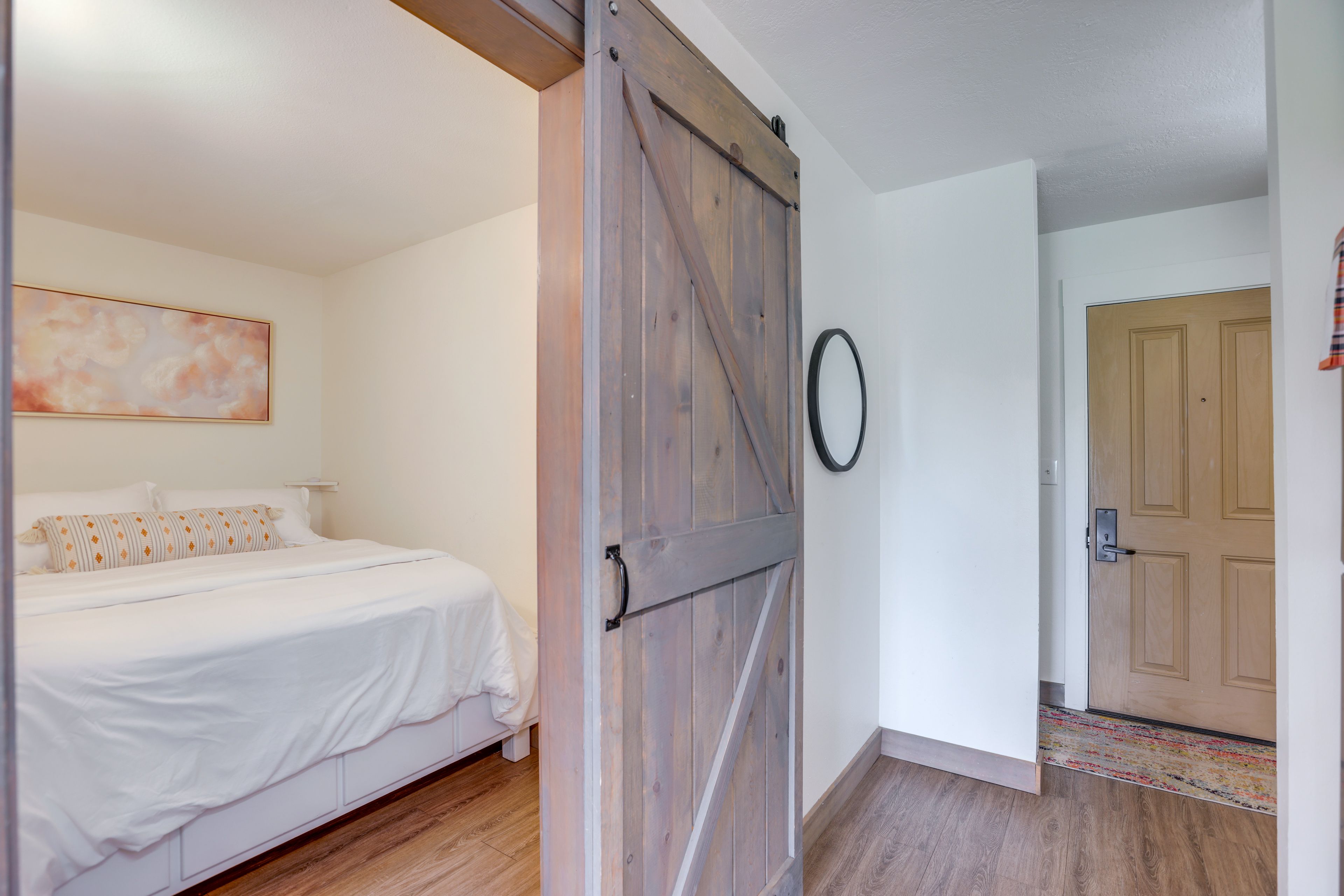 Sleeping Space | Queen Bed
