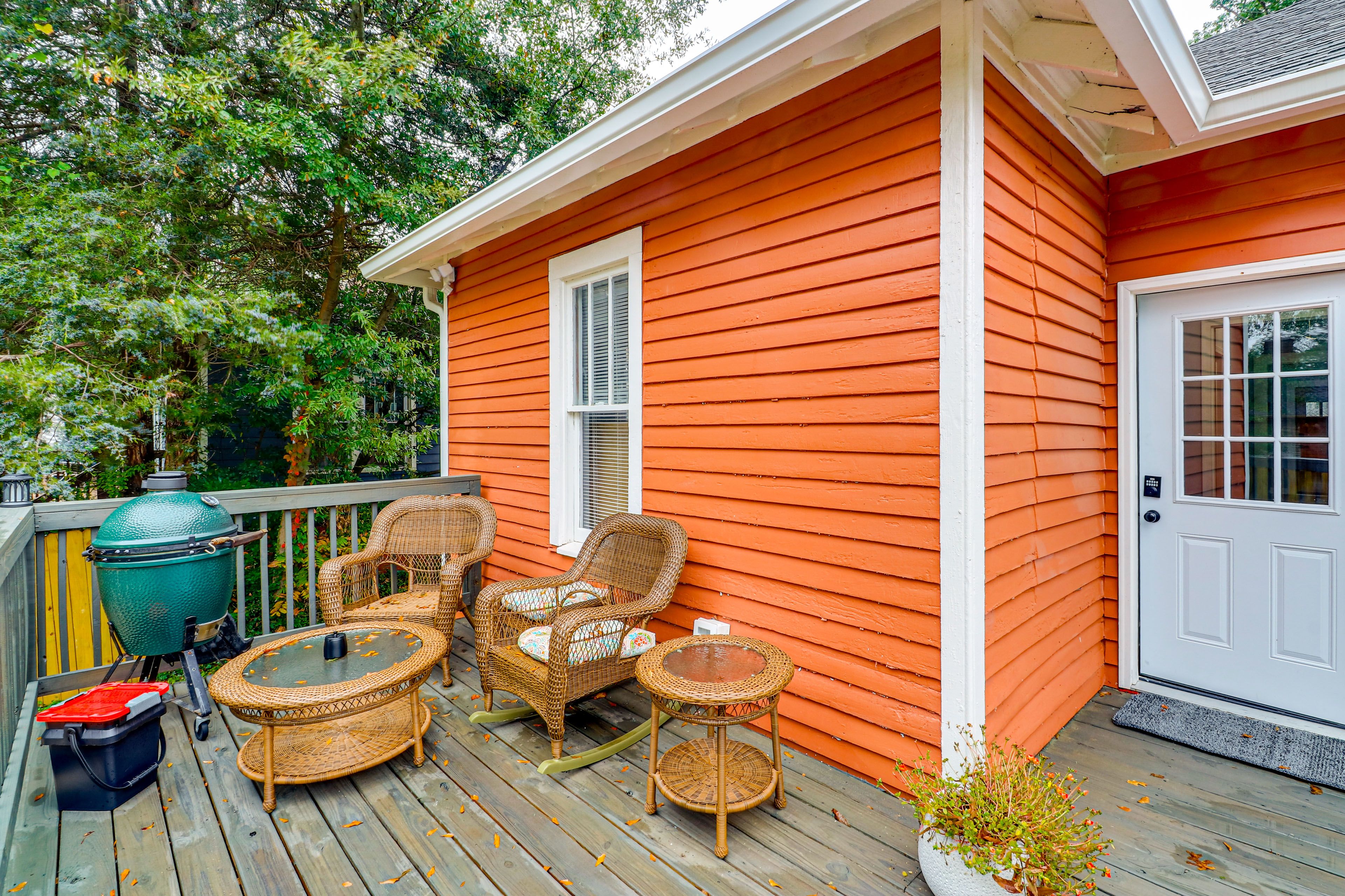 Private Deck | Charcoal Grill | Outdoor Seating