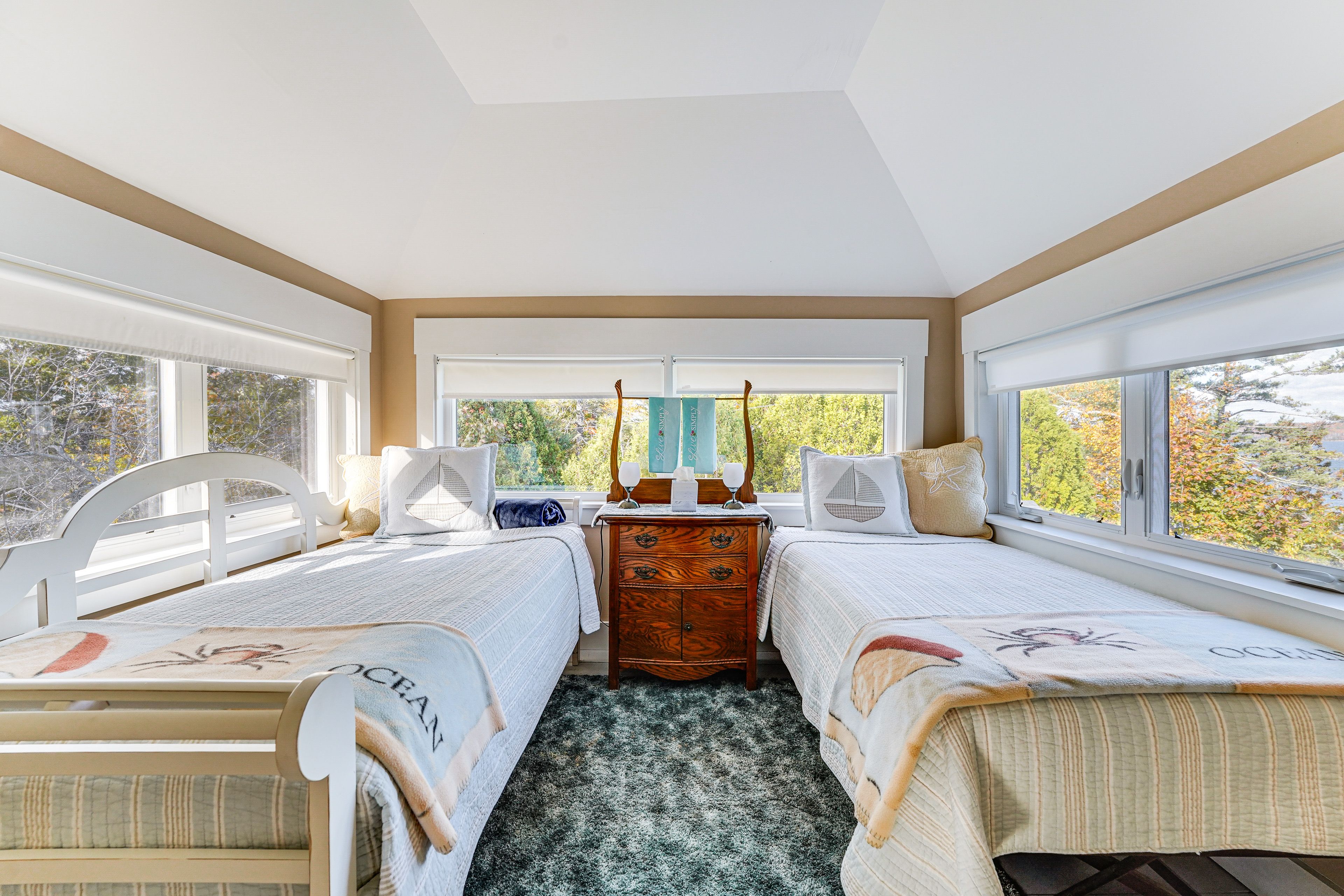 Bedroom 3 | 2 Twin Beds | 2nd Floor