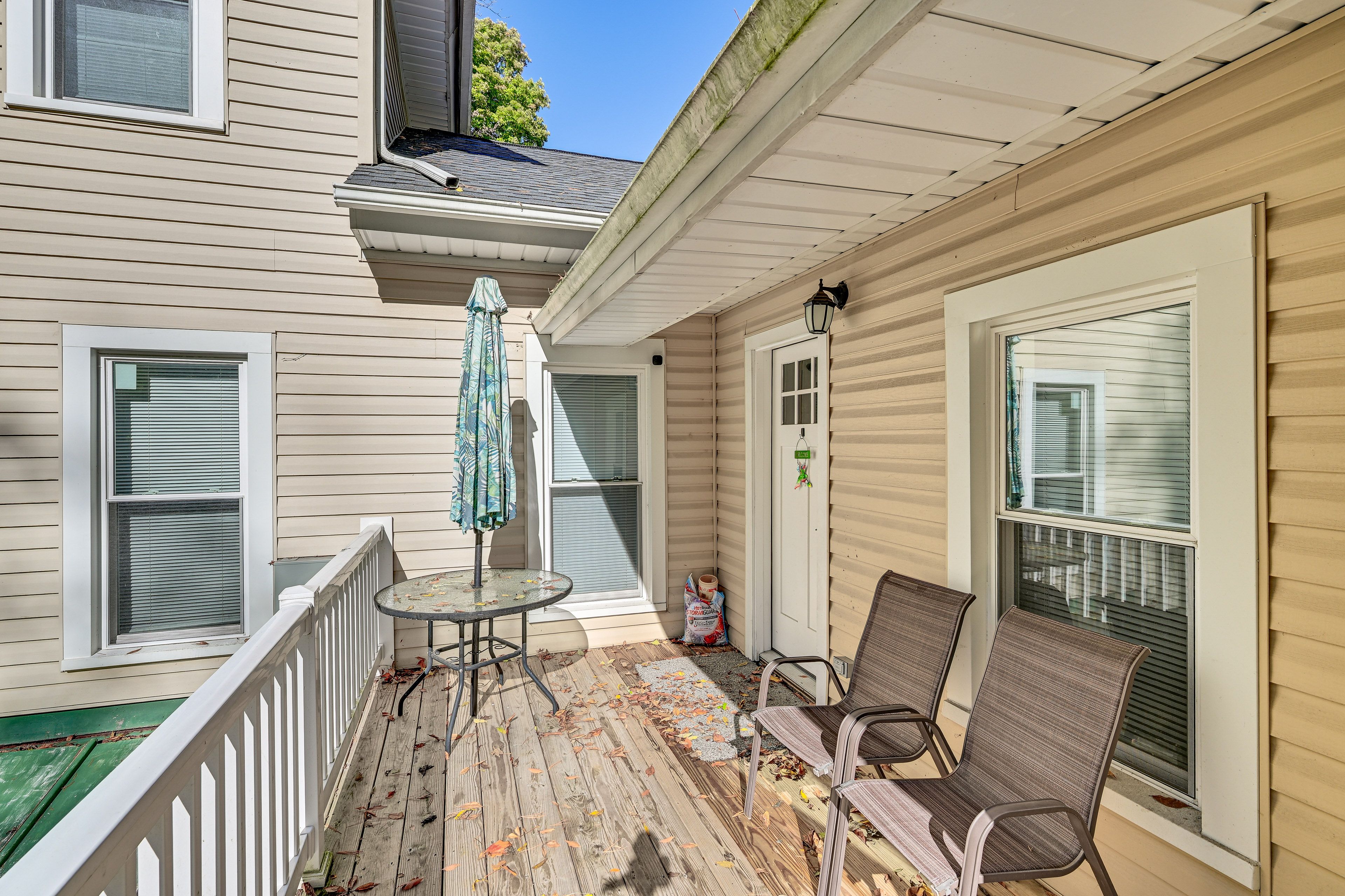 Furnished Deck | Charcoal Grill