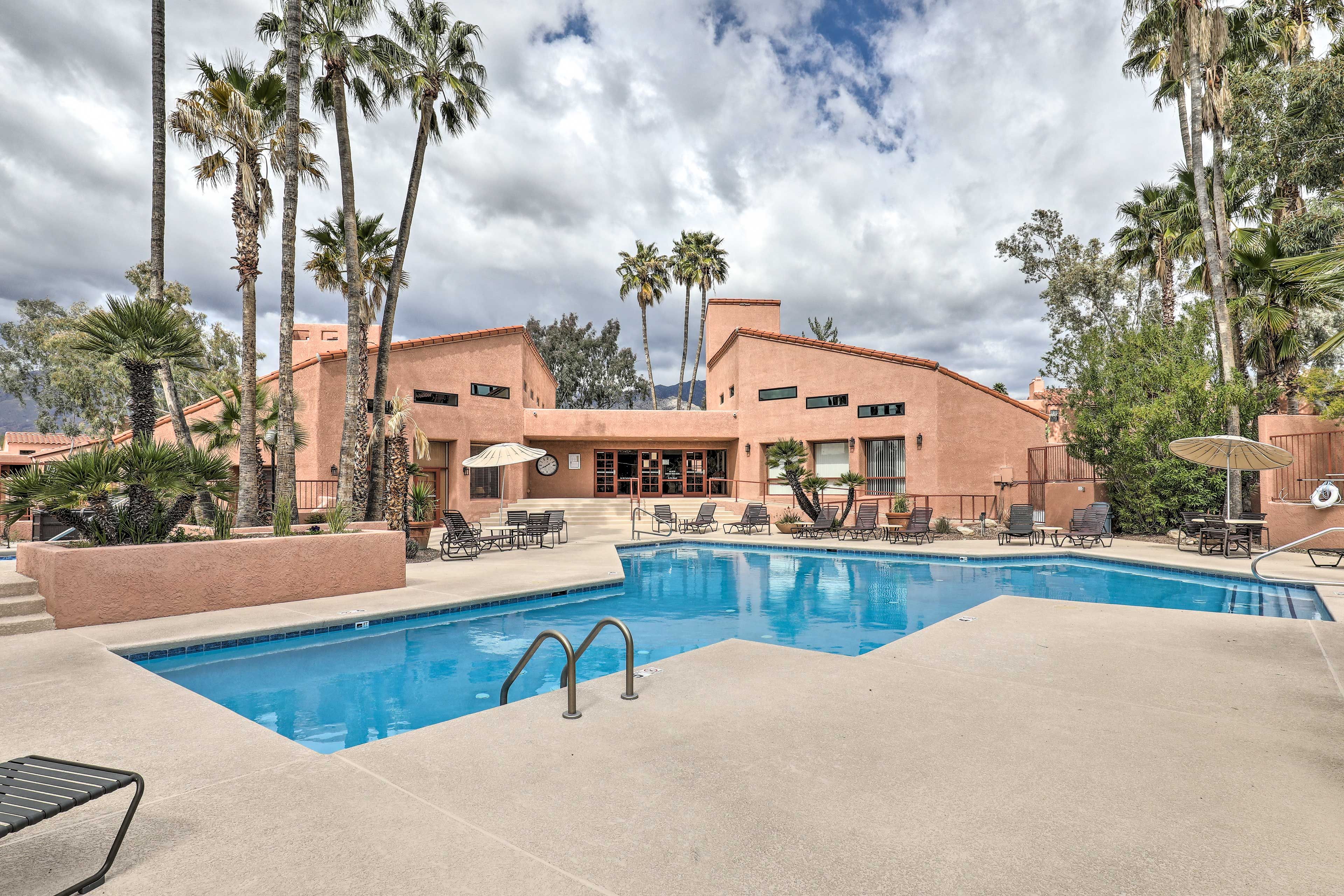 Tucson Vacation Rental | 1BR | 1BA | 760 Sq Ft | Steps to Enter