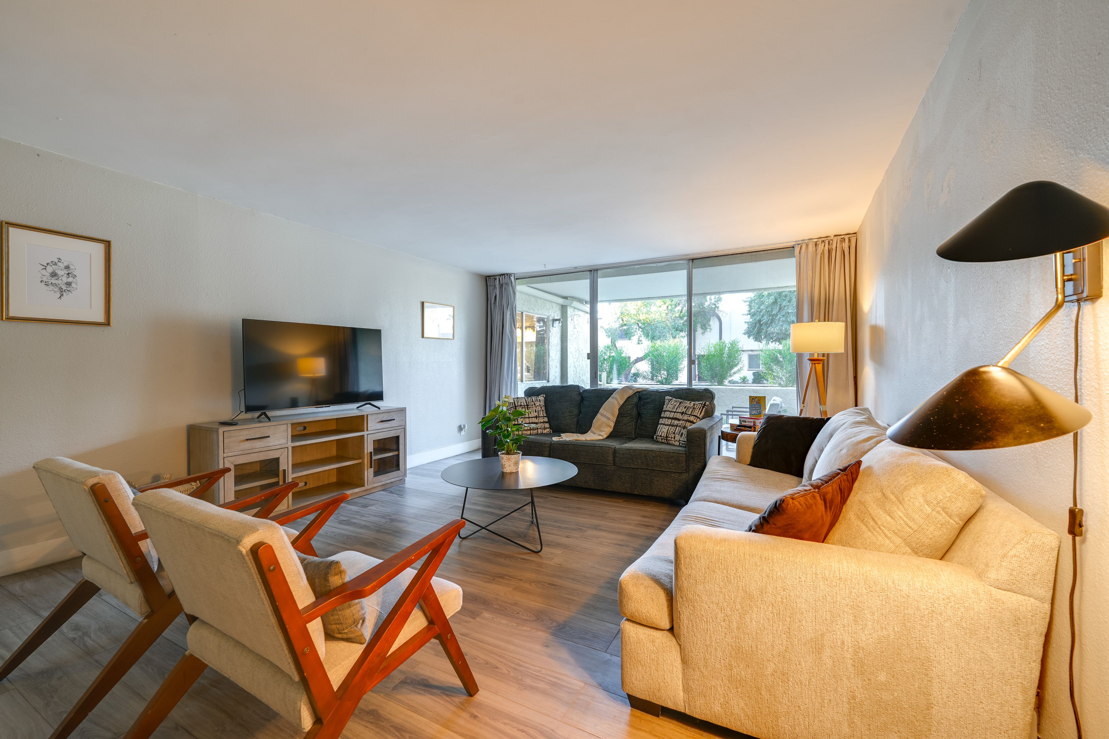 Scottsdale Vacation Rental | 2BR | 2BA | 1,066 Sq Ft | 1 Step Required