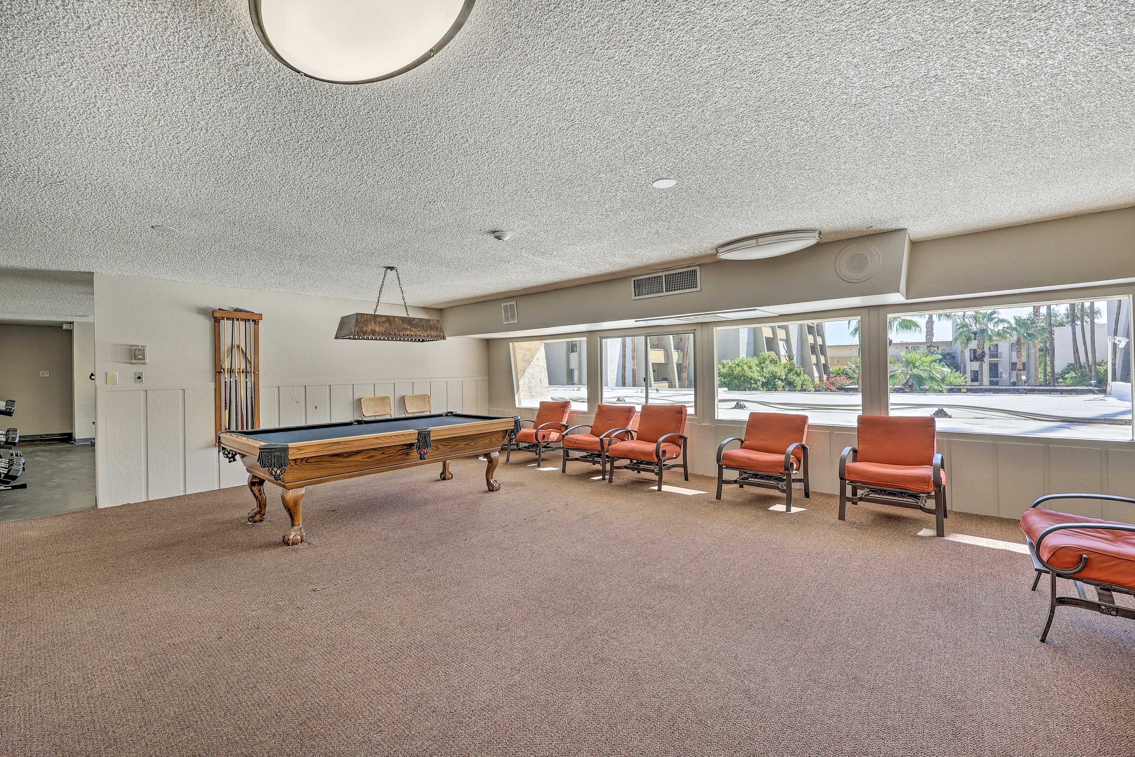 Community Game Room | Pool Table