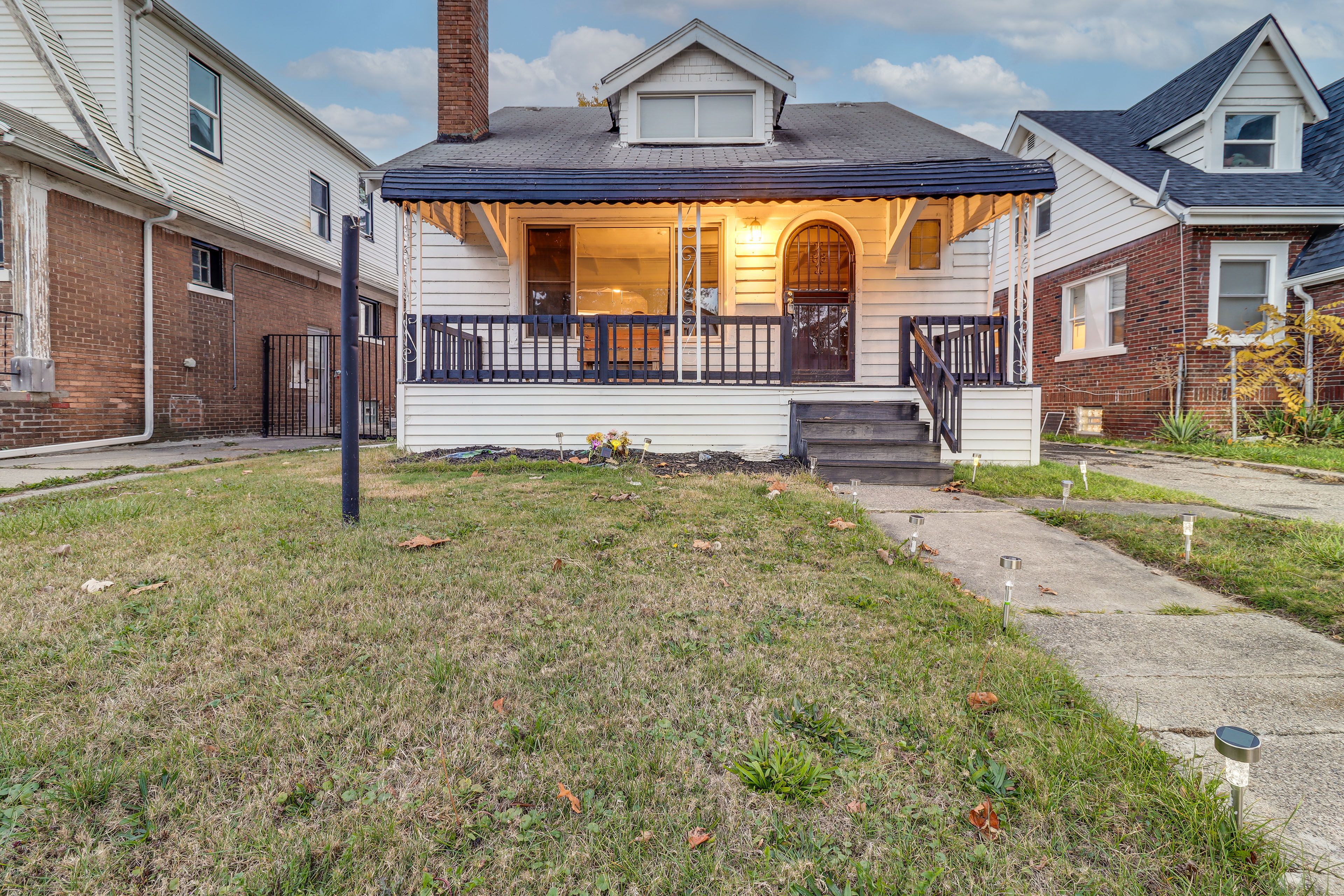 Property Exterior | 2-Story Home w/ Basement
