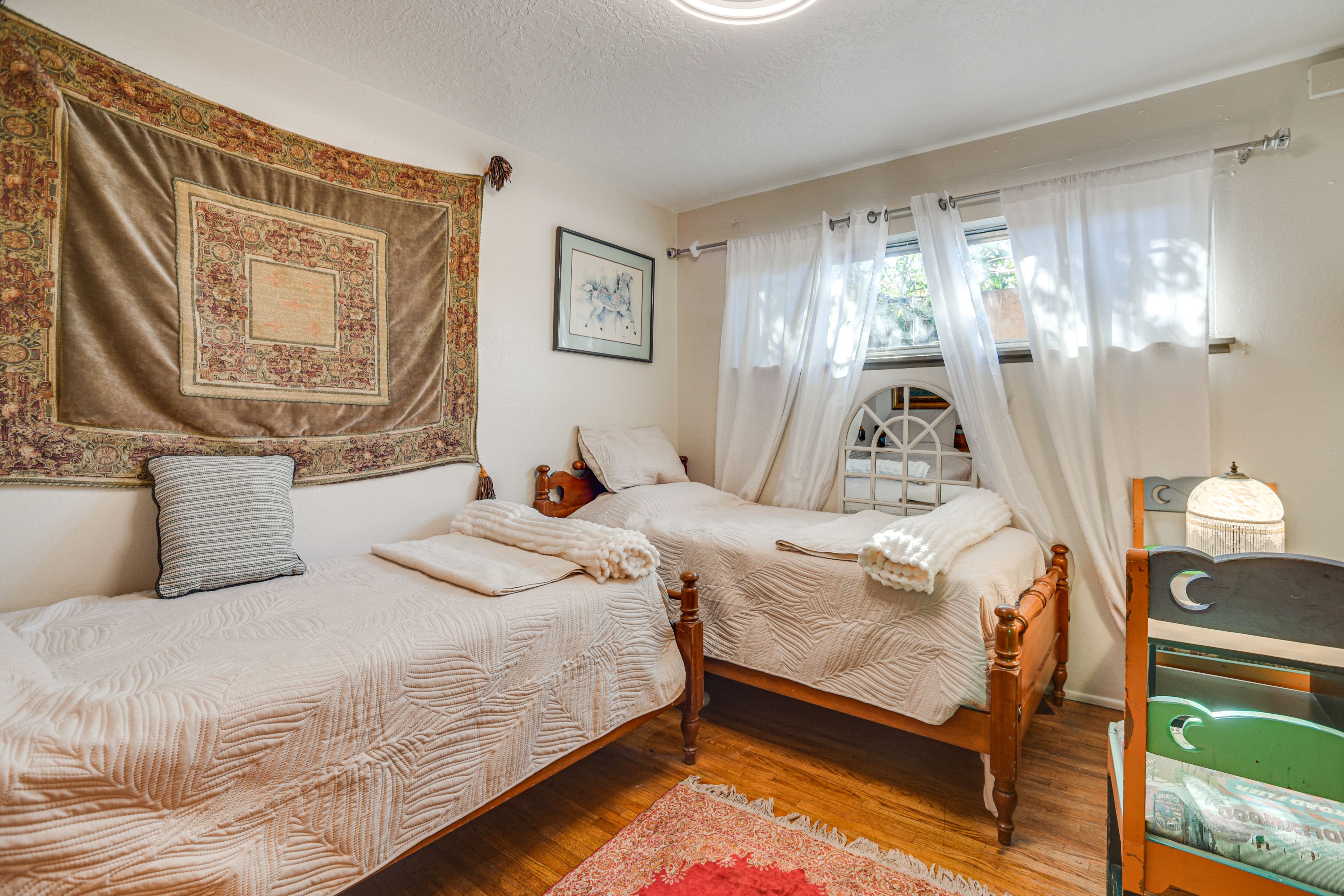 Bedroom 3 | 2 Twin Beds