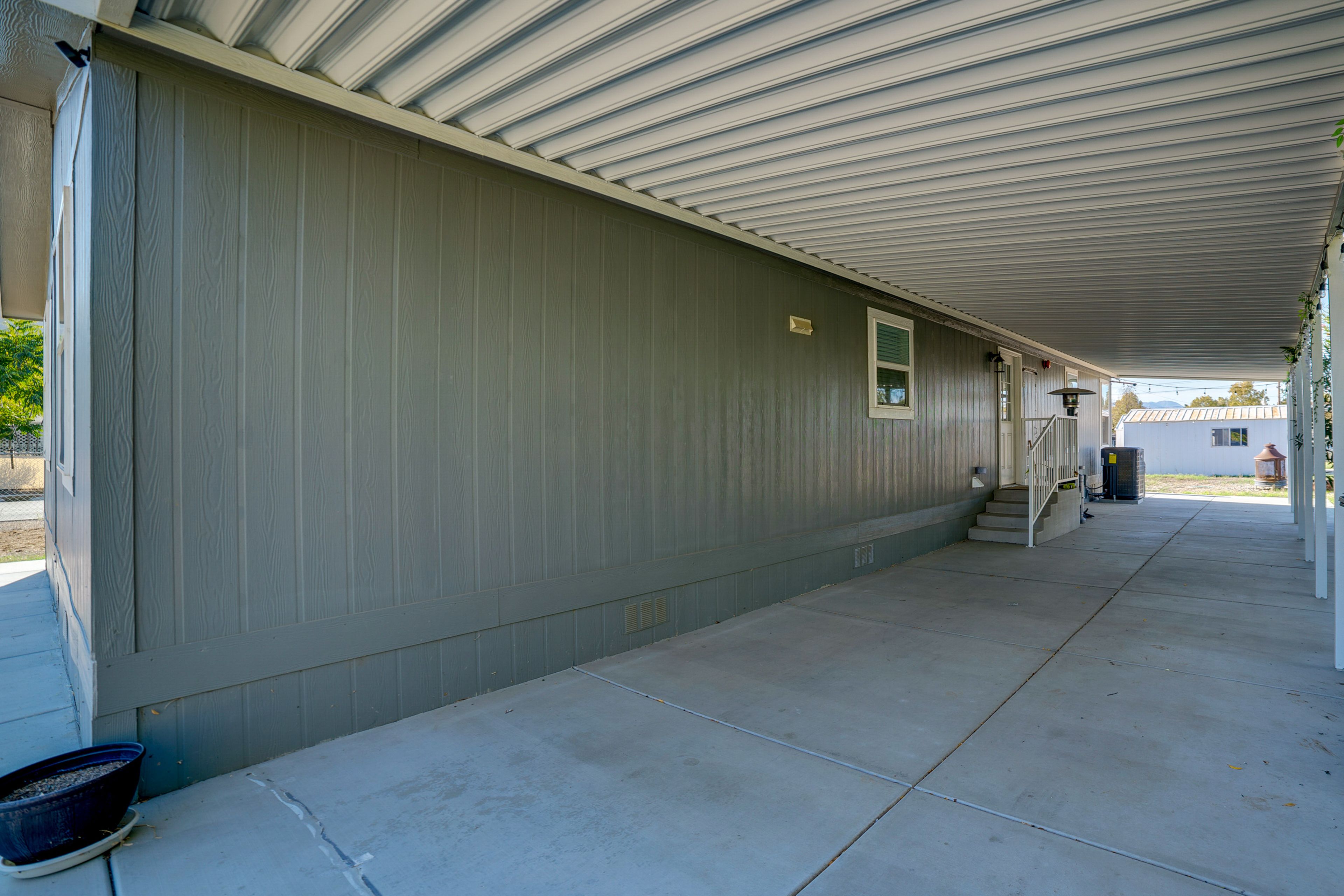 Parking | Carport (2 Vehicles) | Driveway (4 Vehicles)