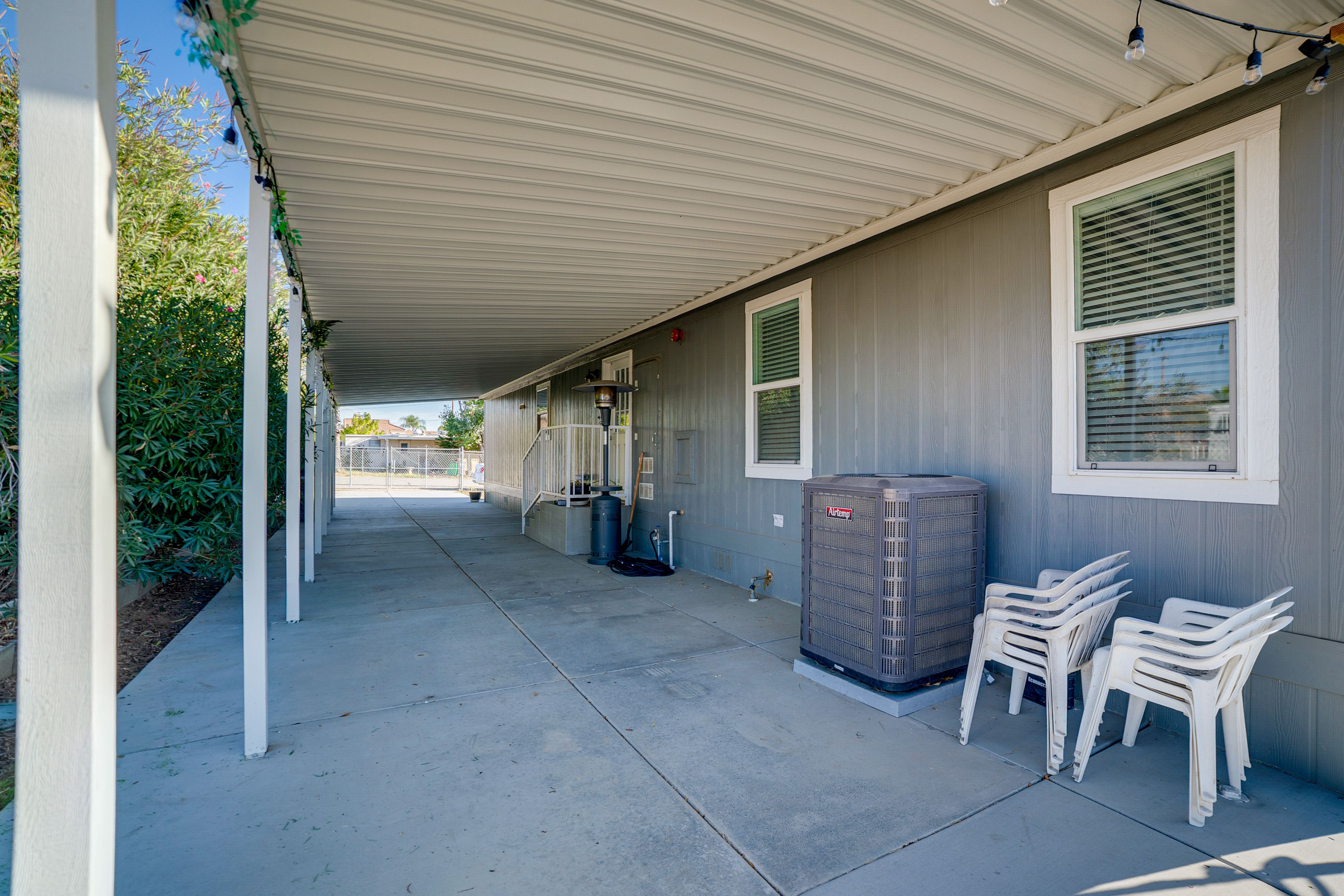 Covered Patio | Outdoor Seating