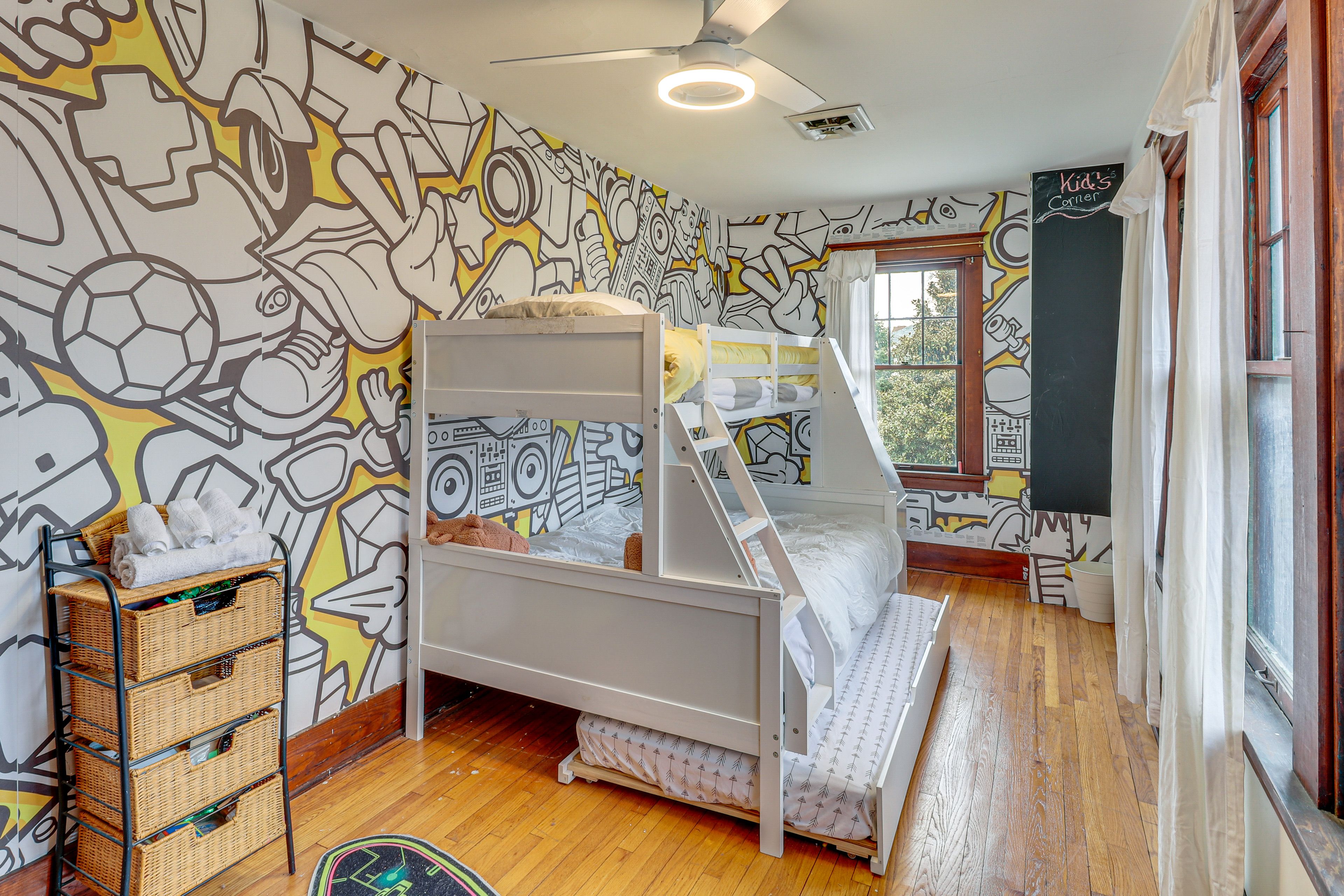 Bedroom 2 | 2 Twin/Full Bunk Beds | Twin Trundle Bed | 2nd Floor