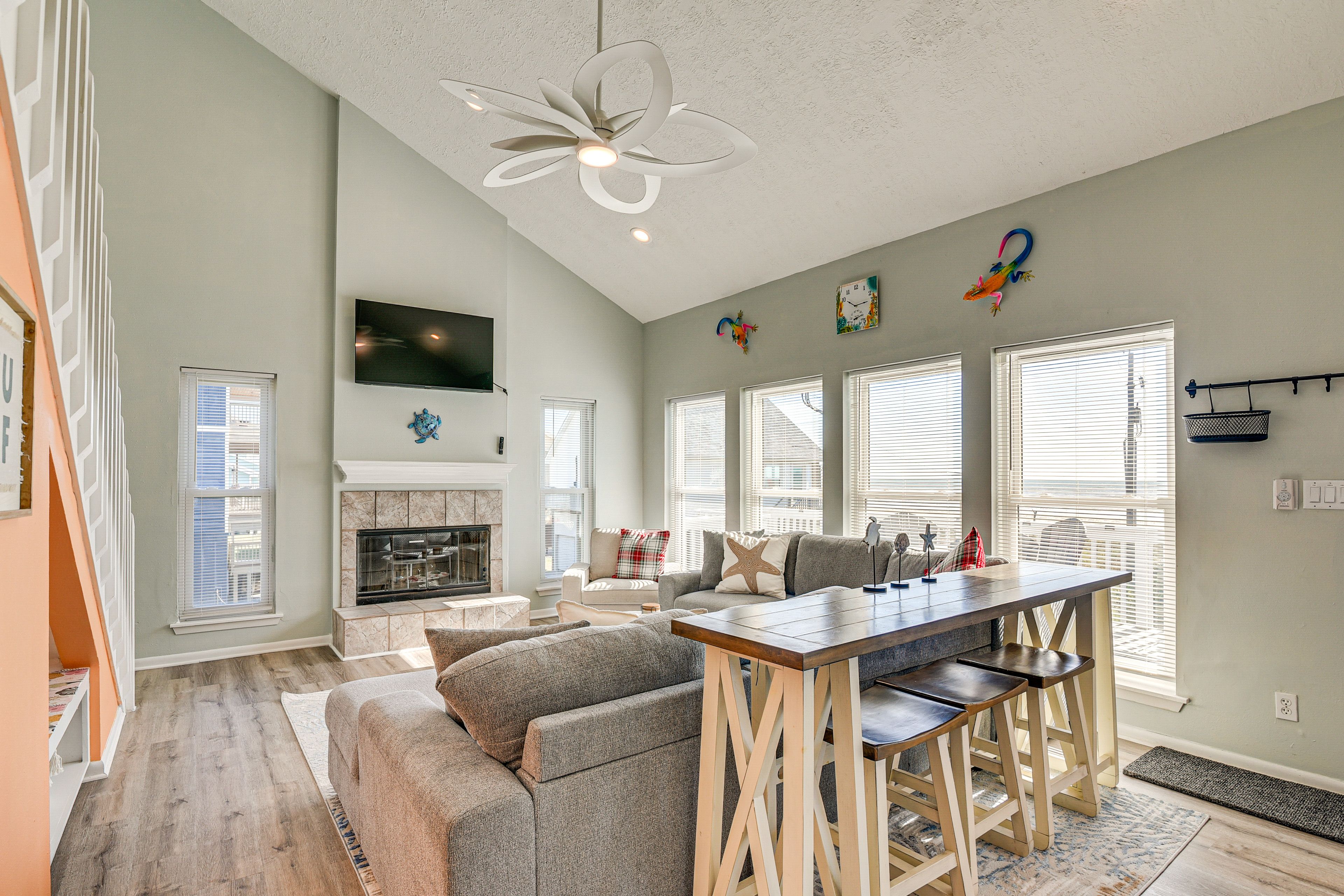 Living Room | 1st Floor | Full Sleeper Sofa | Central Heating & A/C | Free WiFi