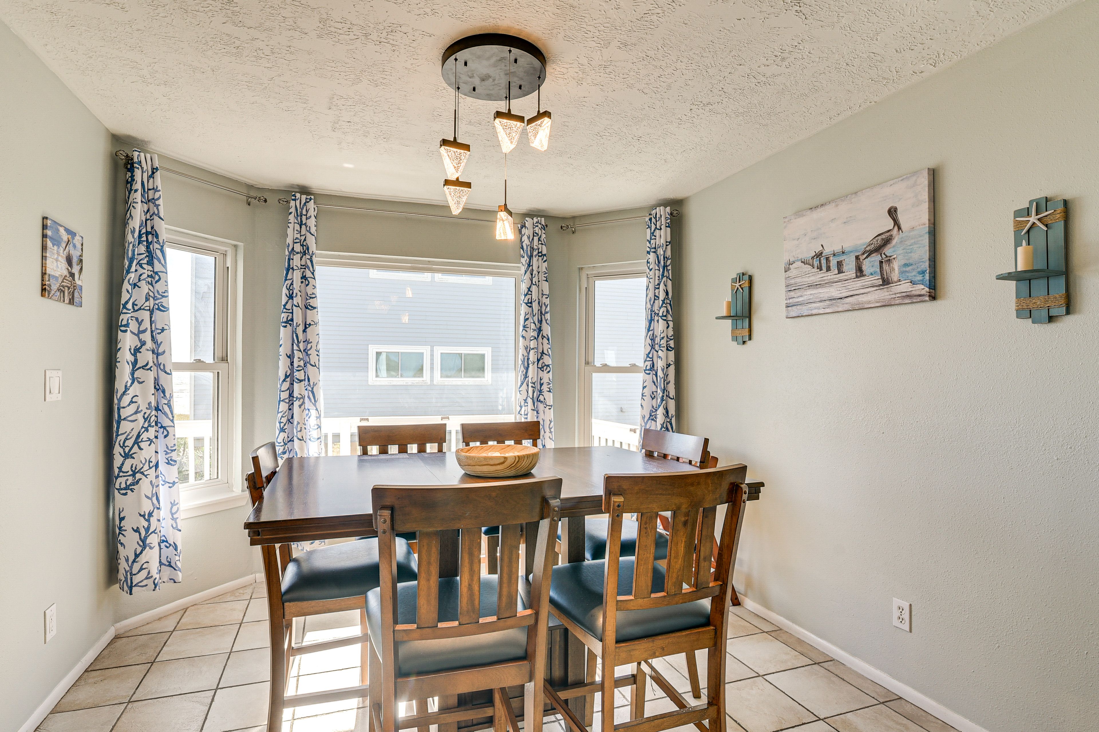 Dining Area | 1st Floor | Dishware/Flatware