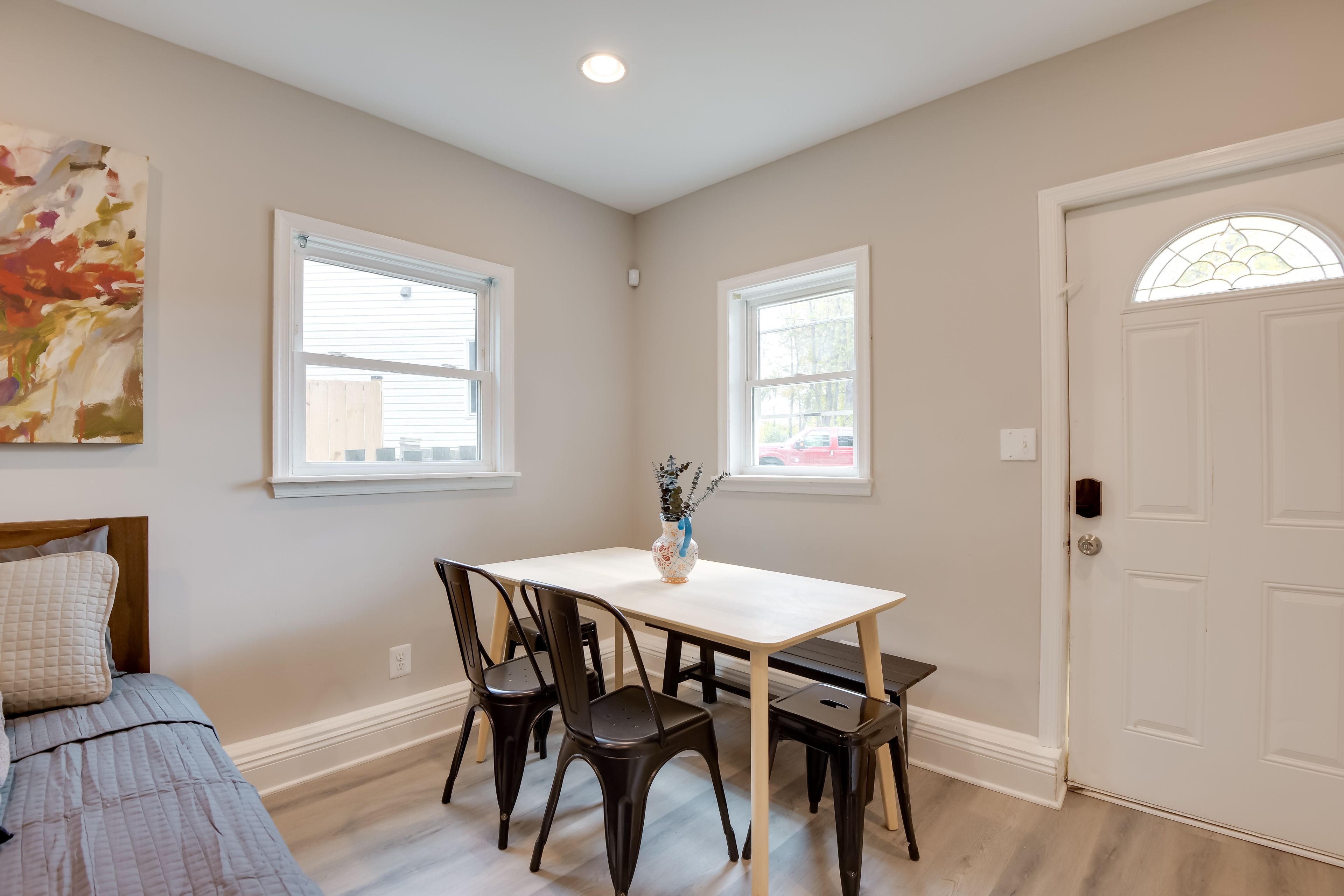 Dining Area | Dishware/Flatware Provided | Main Level