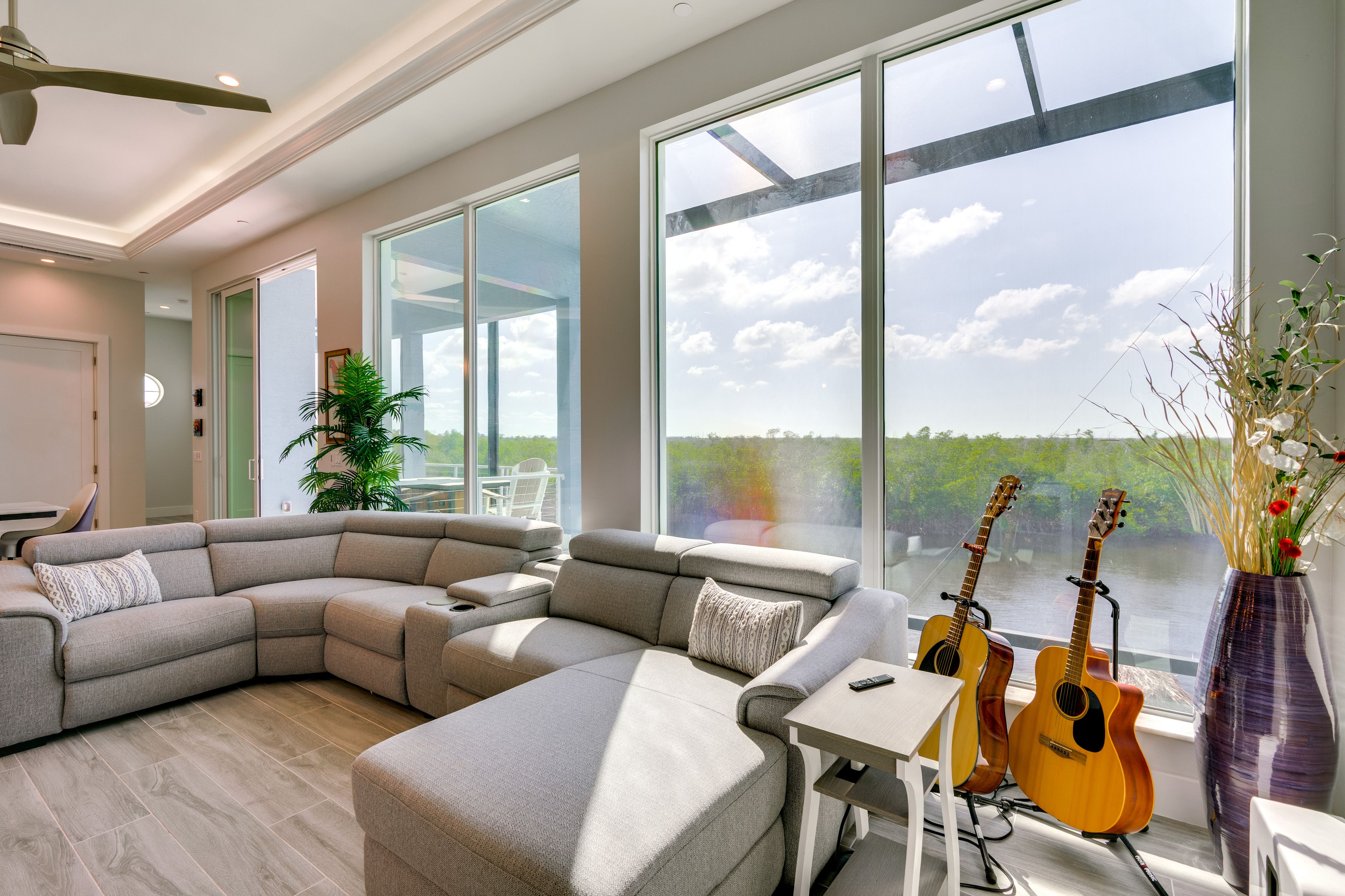 Living Room | 2nd Floor | Smart TV | Free WiFi