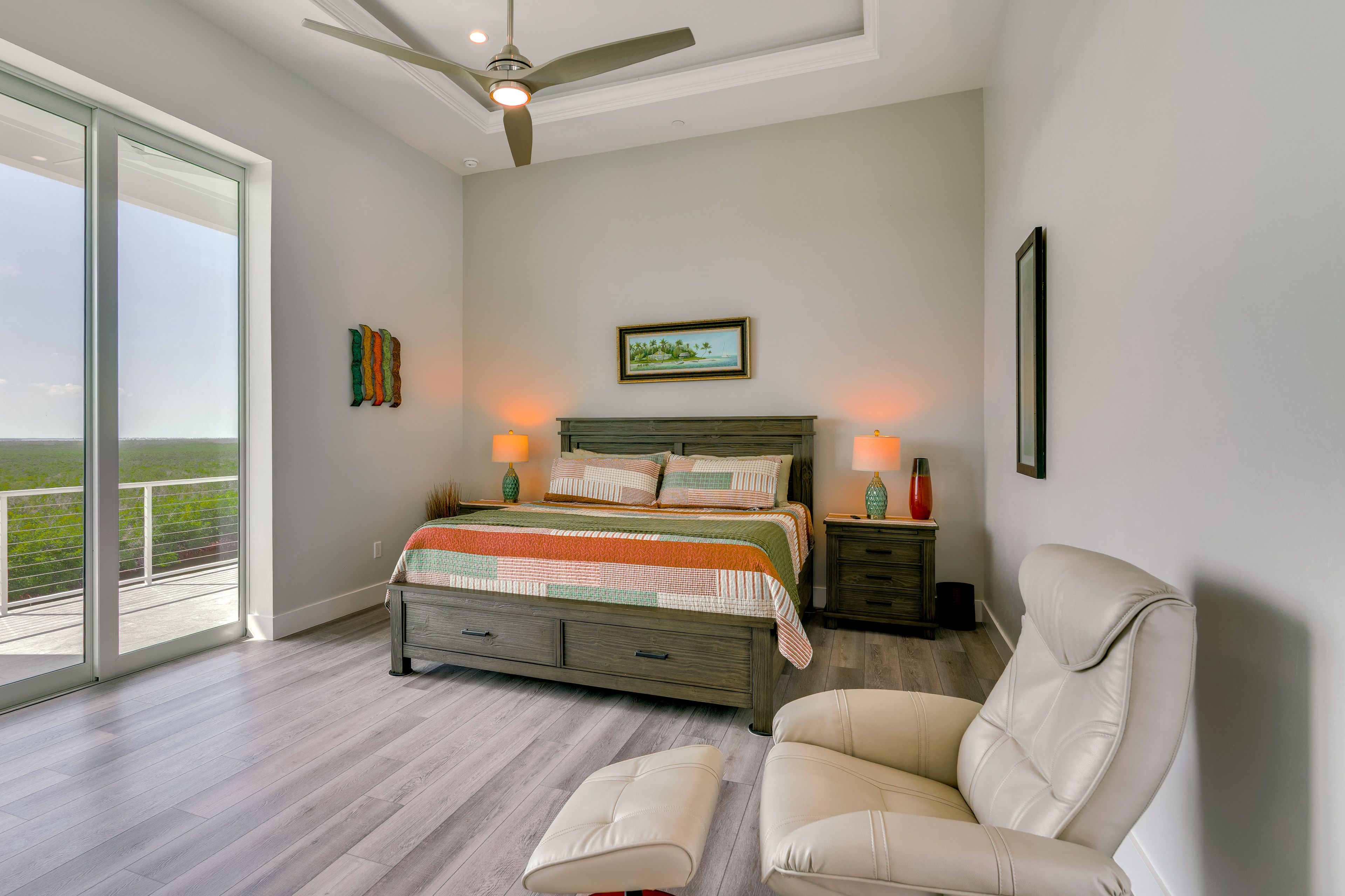 Bedroom 1 | 4th Floor | King Bed | Smart TV | Deck Access | Linens Provided