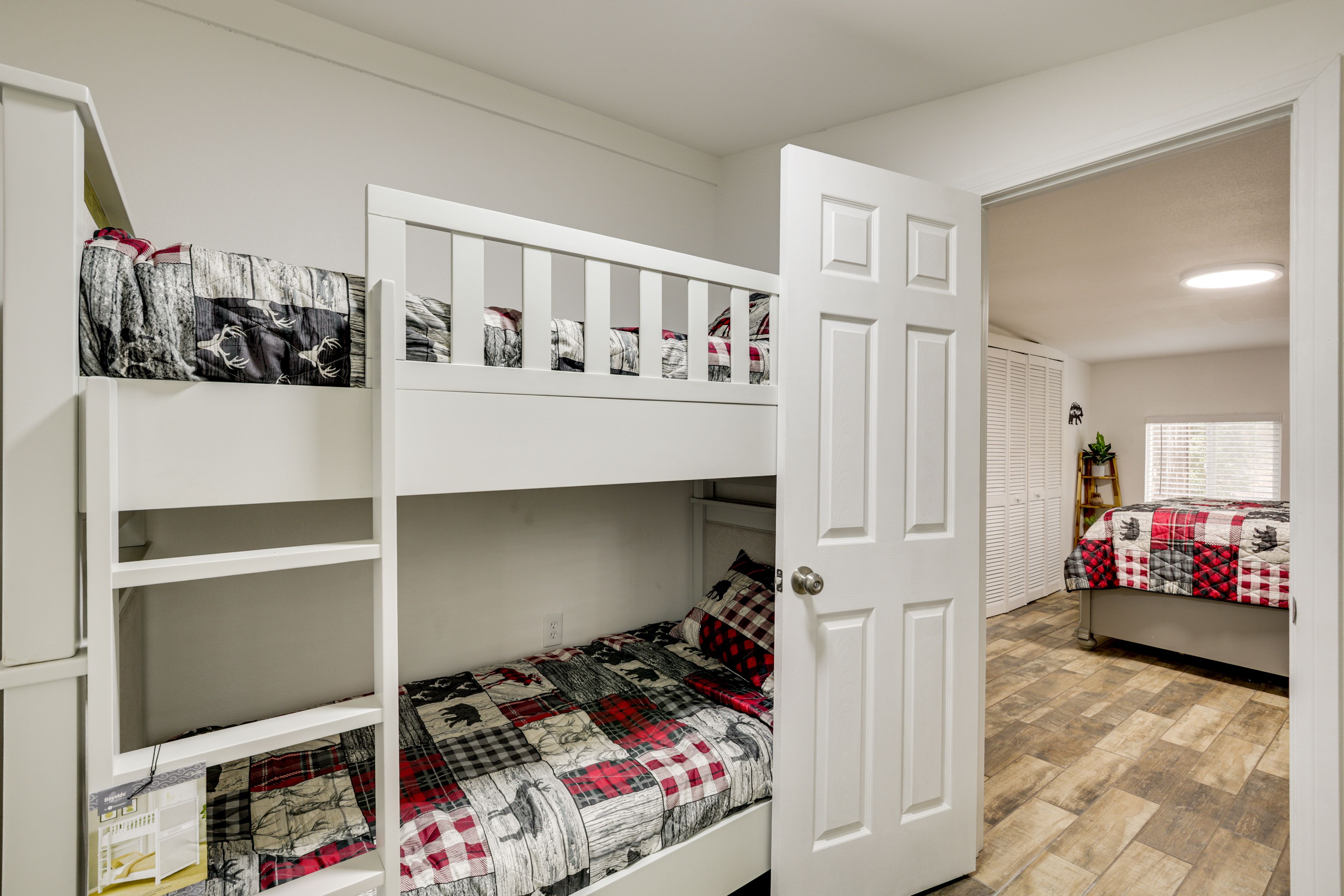 Bedroom 2 | Twin Bunk Bed