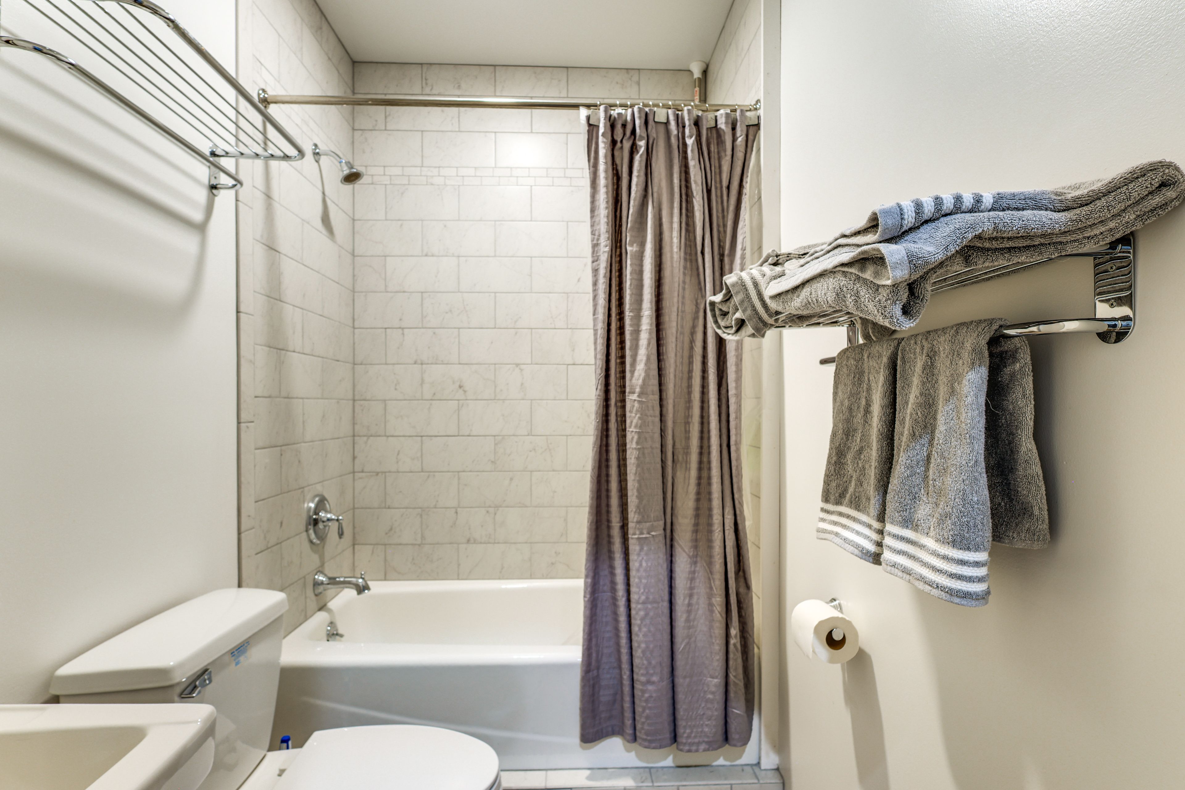 Bathroom | Basement Level