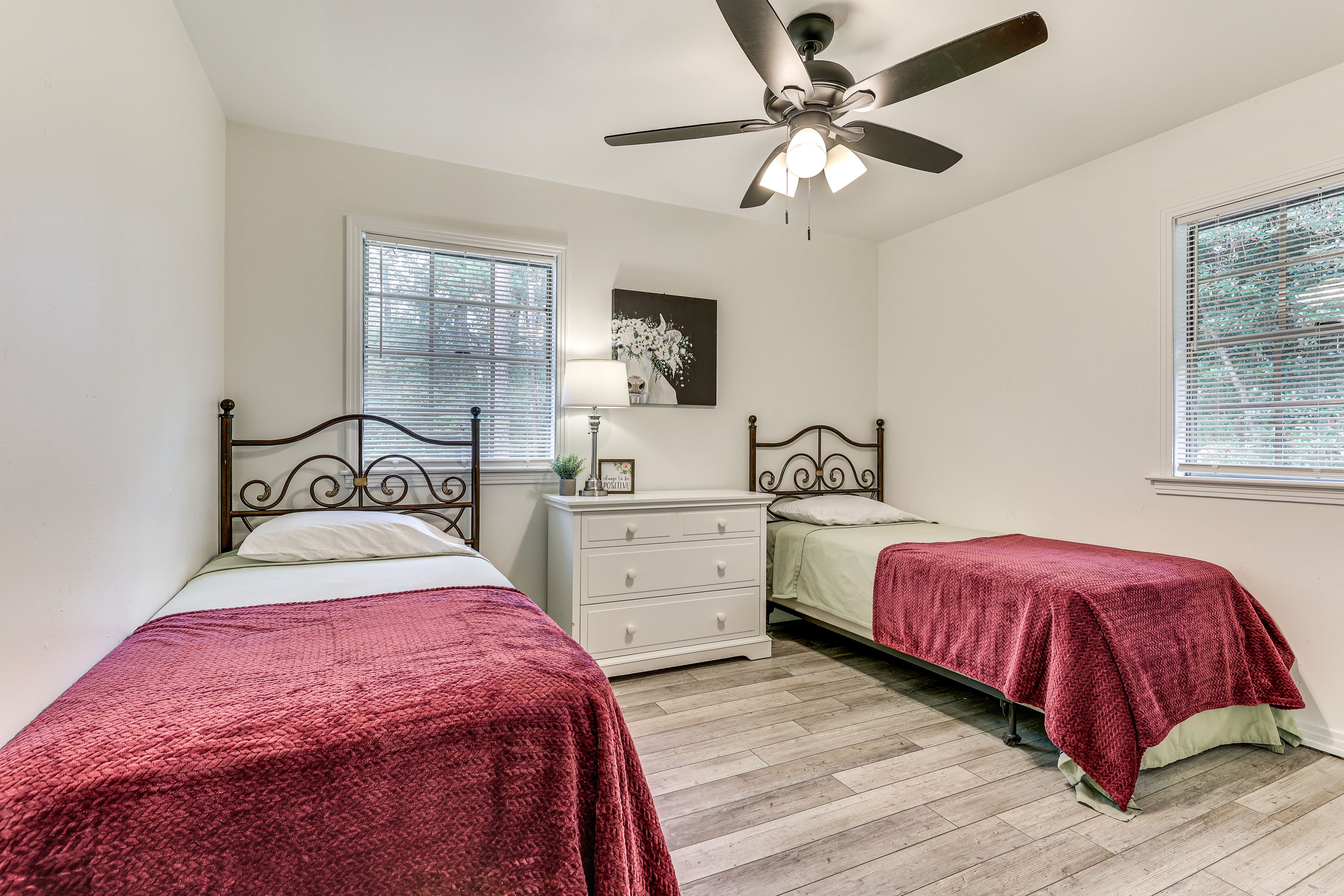 Bedroom 3 | 2 Twin Beds