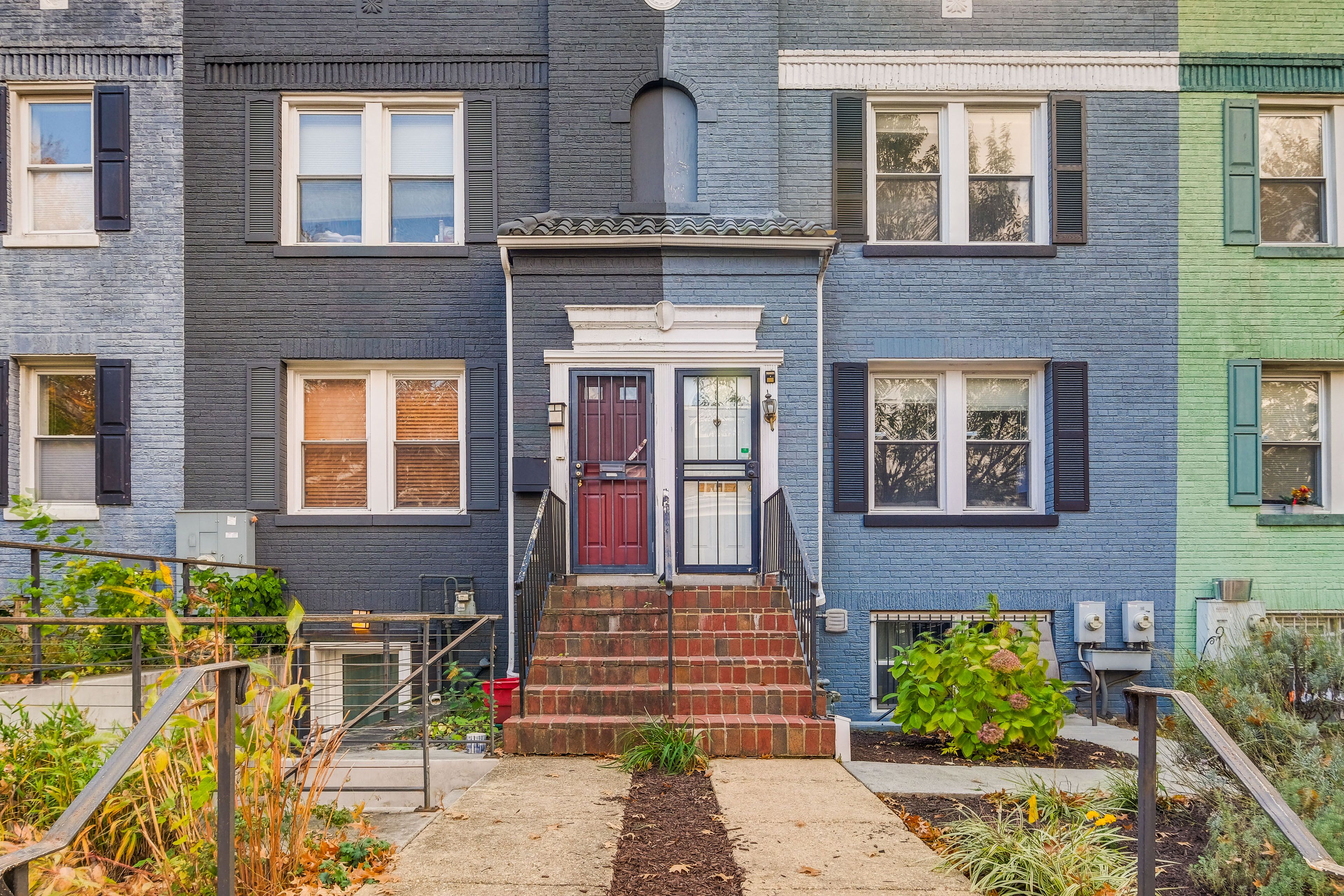 Parking | Designated Space (1 Vehicle) | Street Parking