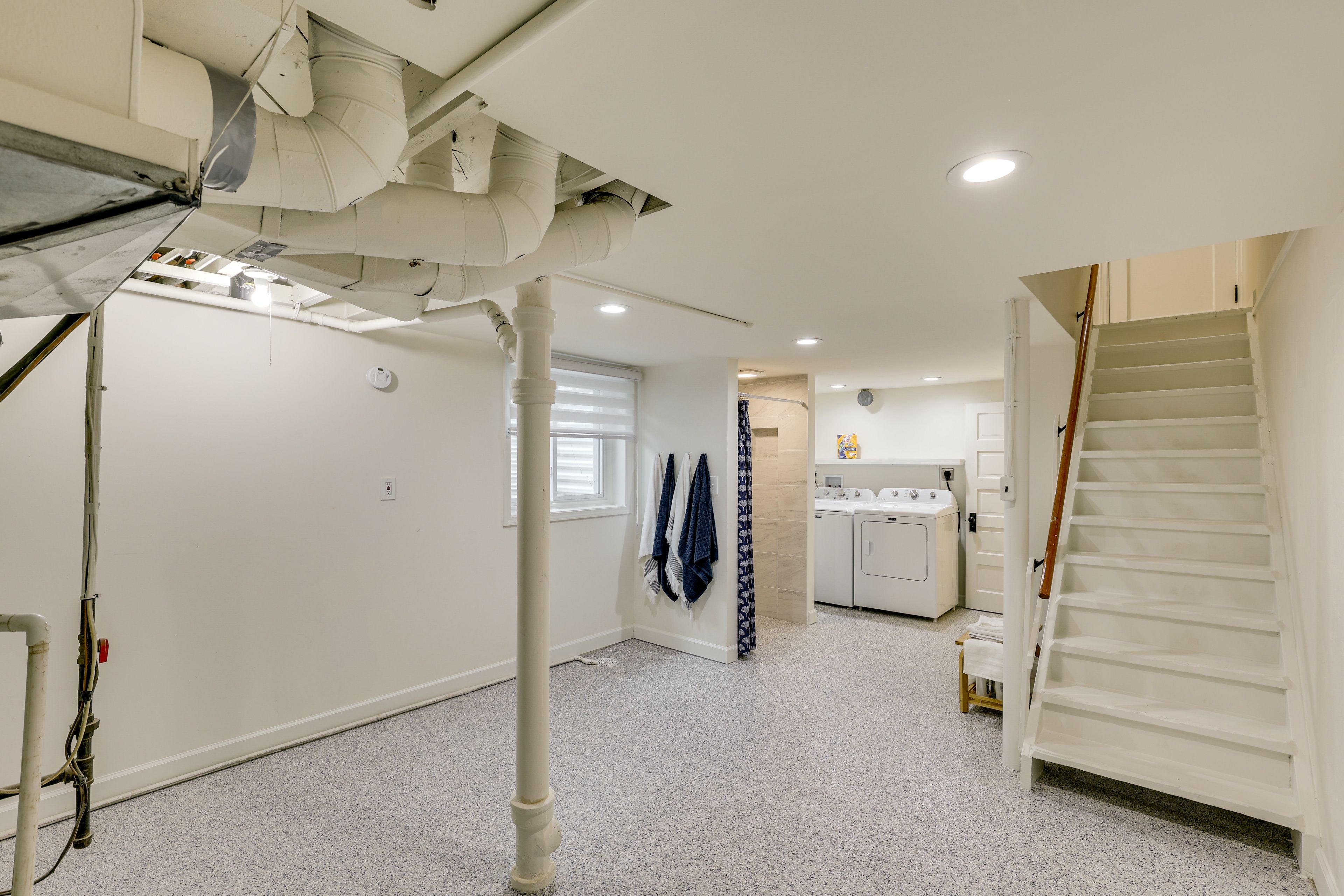 Full Bath | Basement