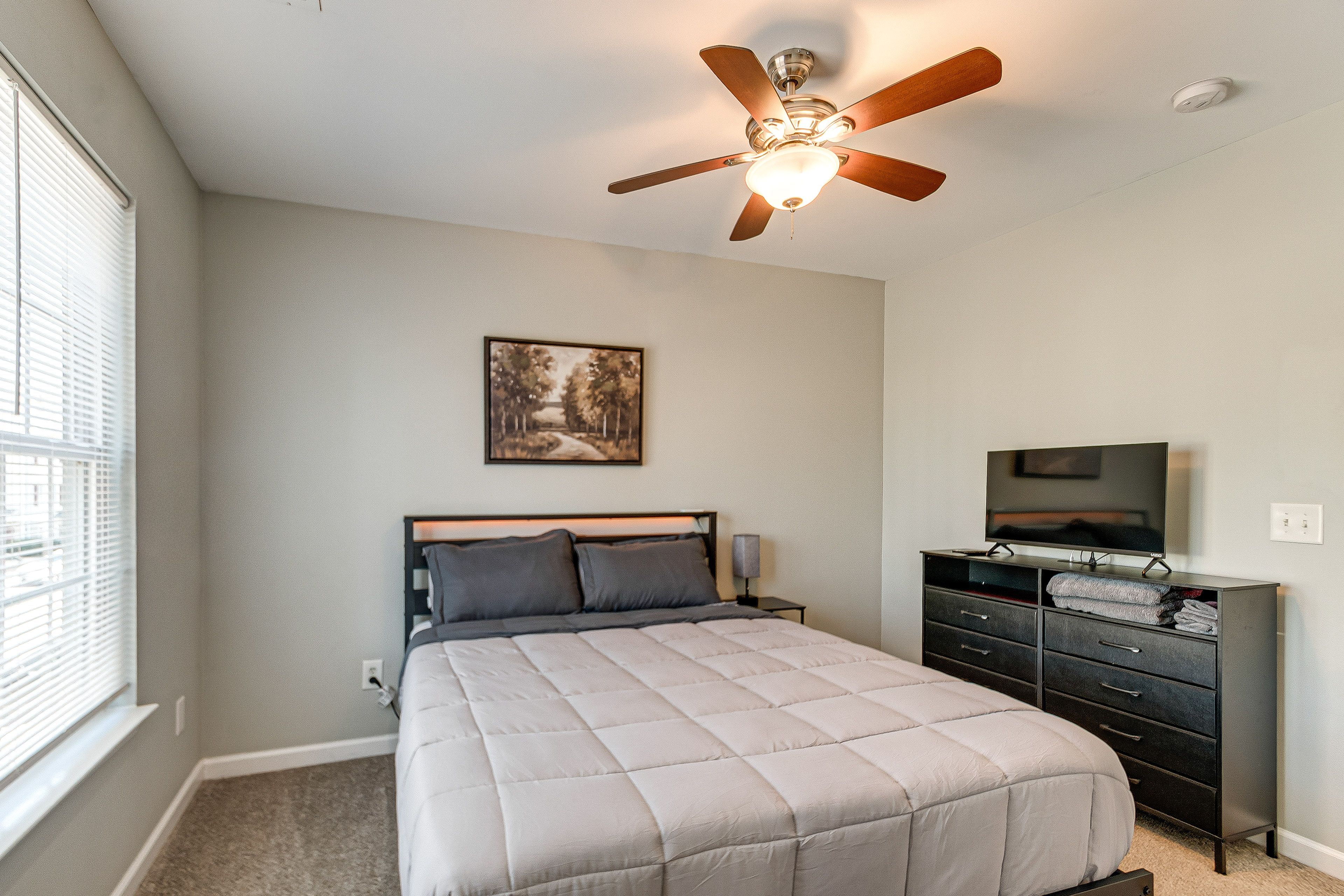 Bedroom 3 | 3rd Floor | Queen Bed