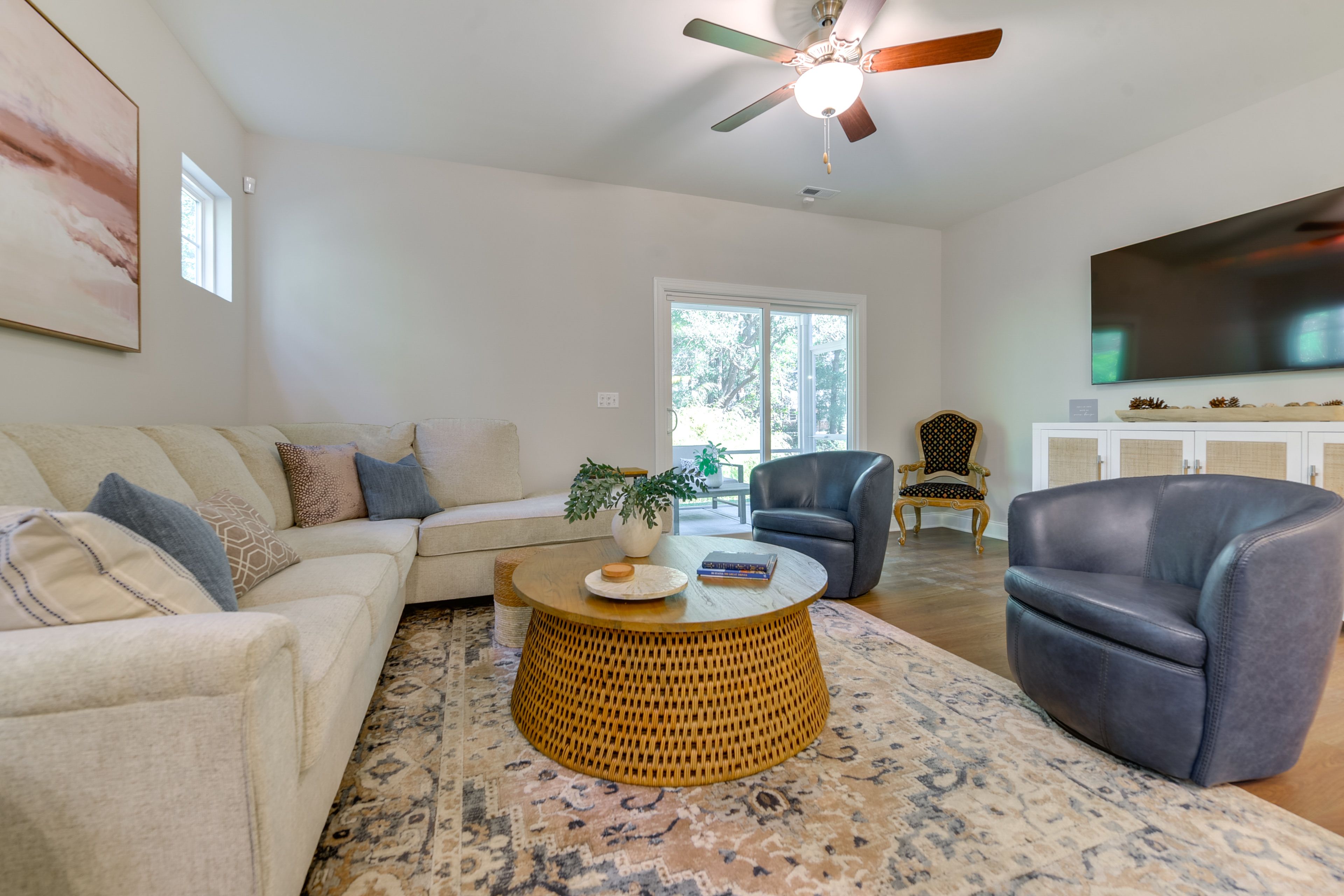 Living Room 1 | 1st Floor | Central A/C & Heat