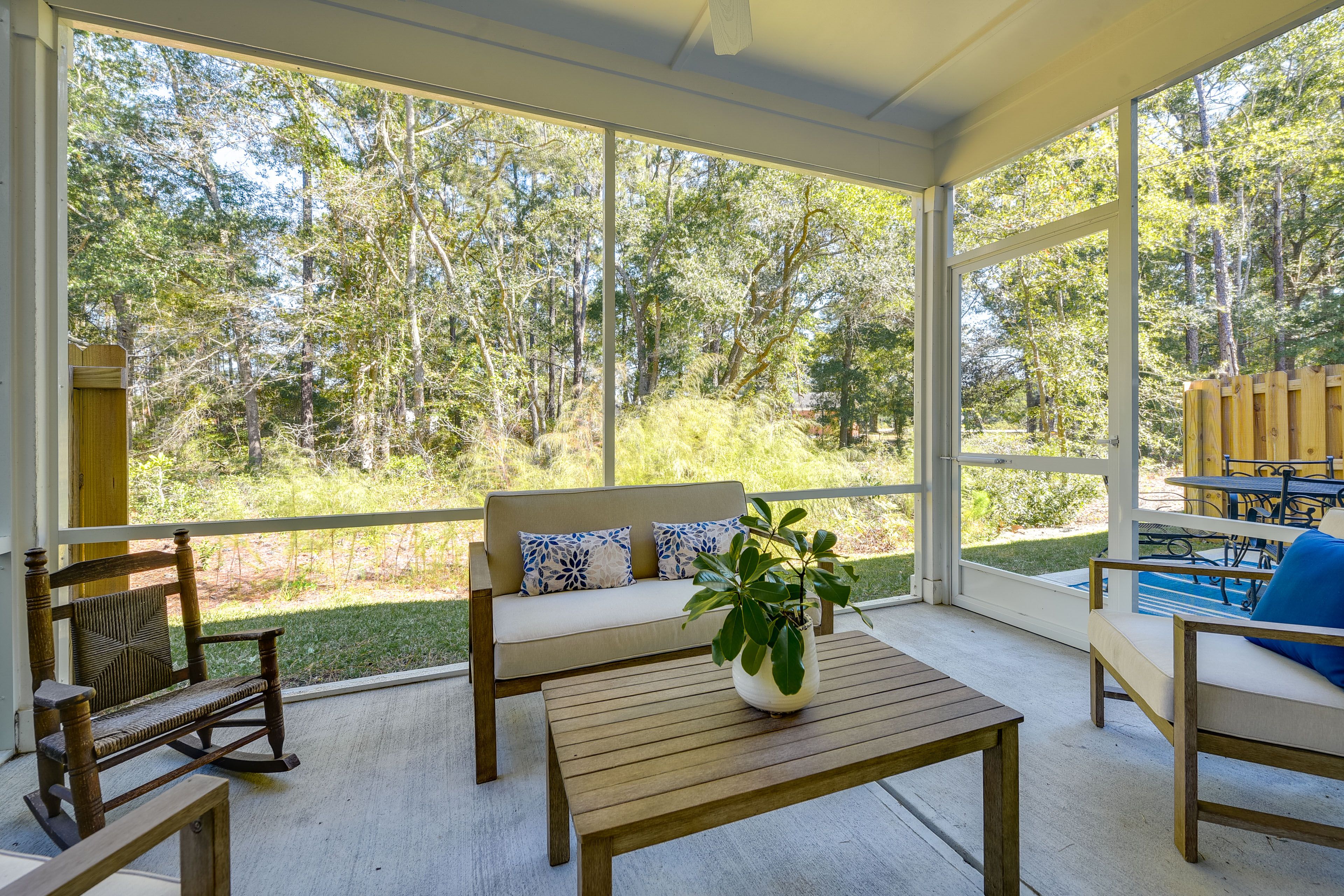Screened Porch | 1st Floor