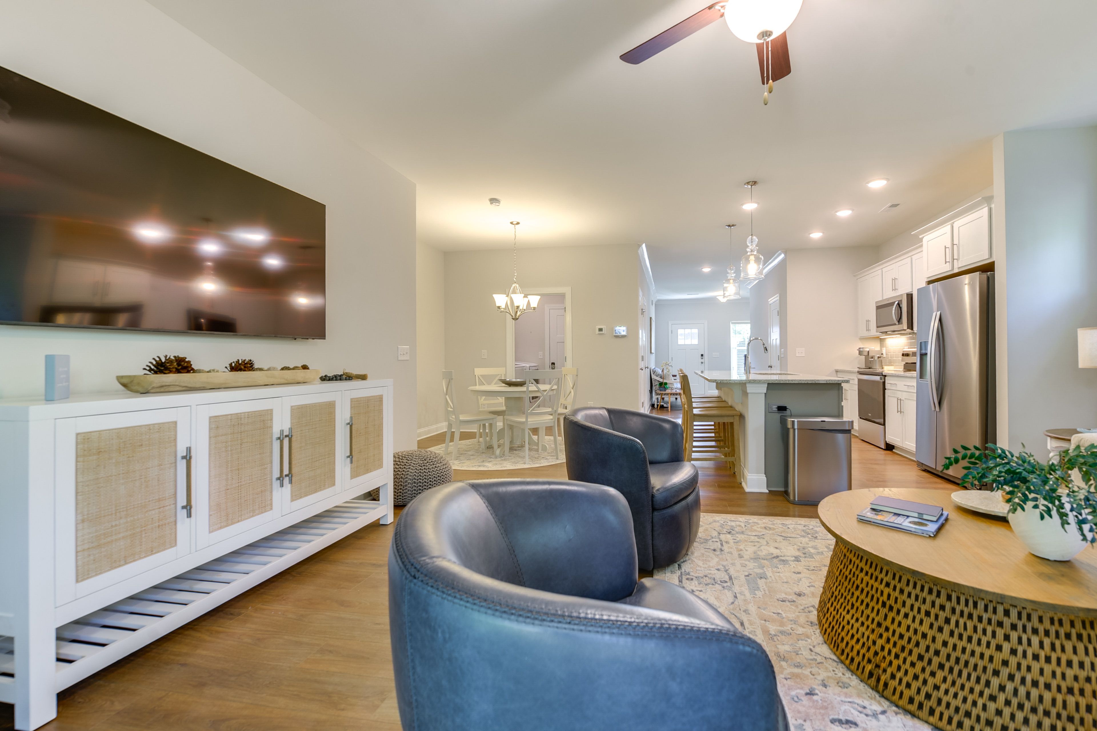 Shallotte Vacation Rental | 3BR | 3.5BA | 2,300 Sq Ft | Small Step to Enter