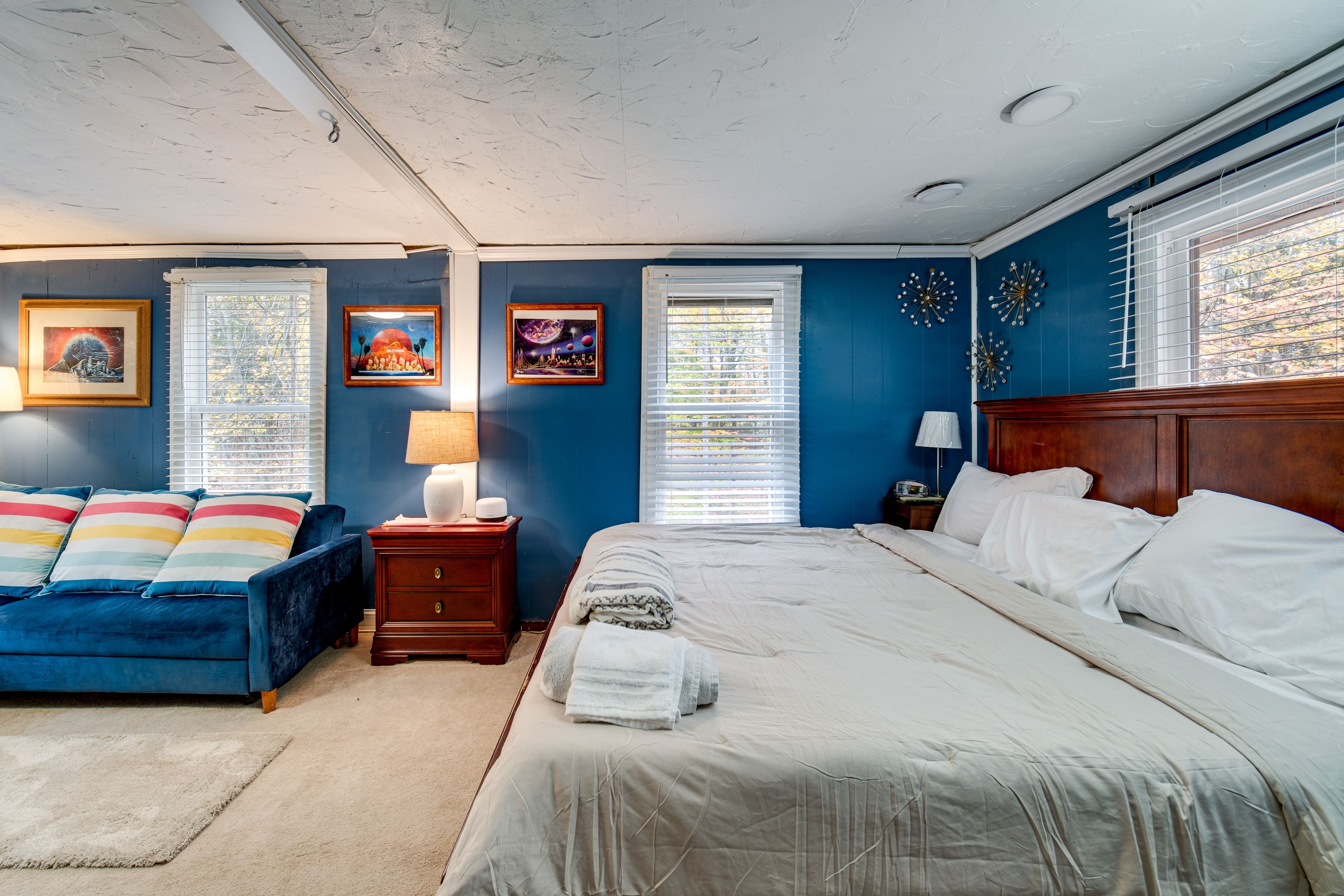 Bedroom 1 | King Bed | Linens Provided