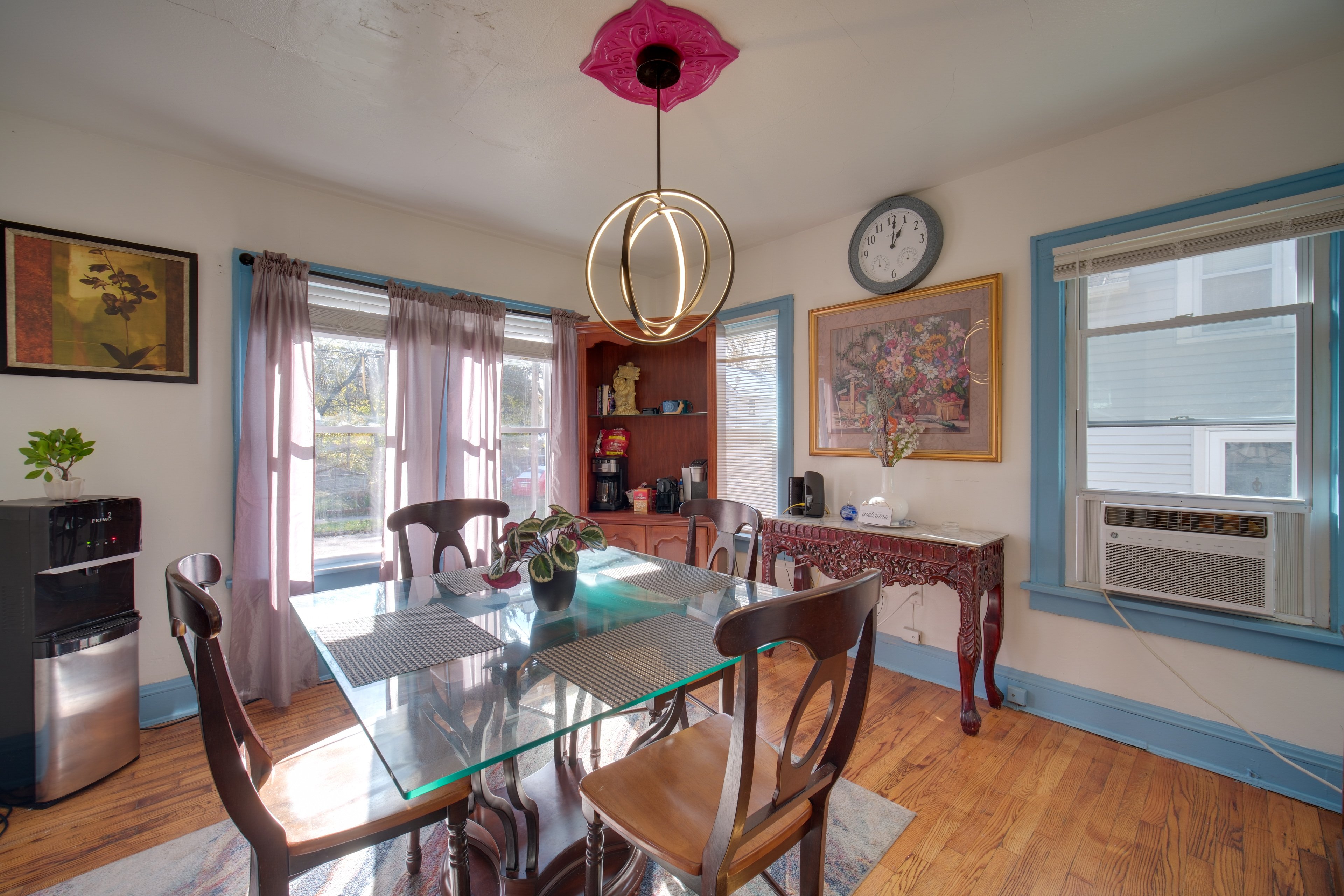 Dining Room | Dishware/Flatware Provided | 1st Floor
