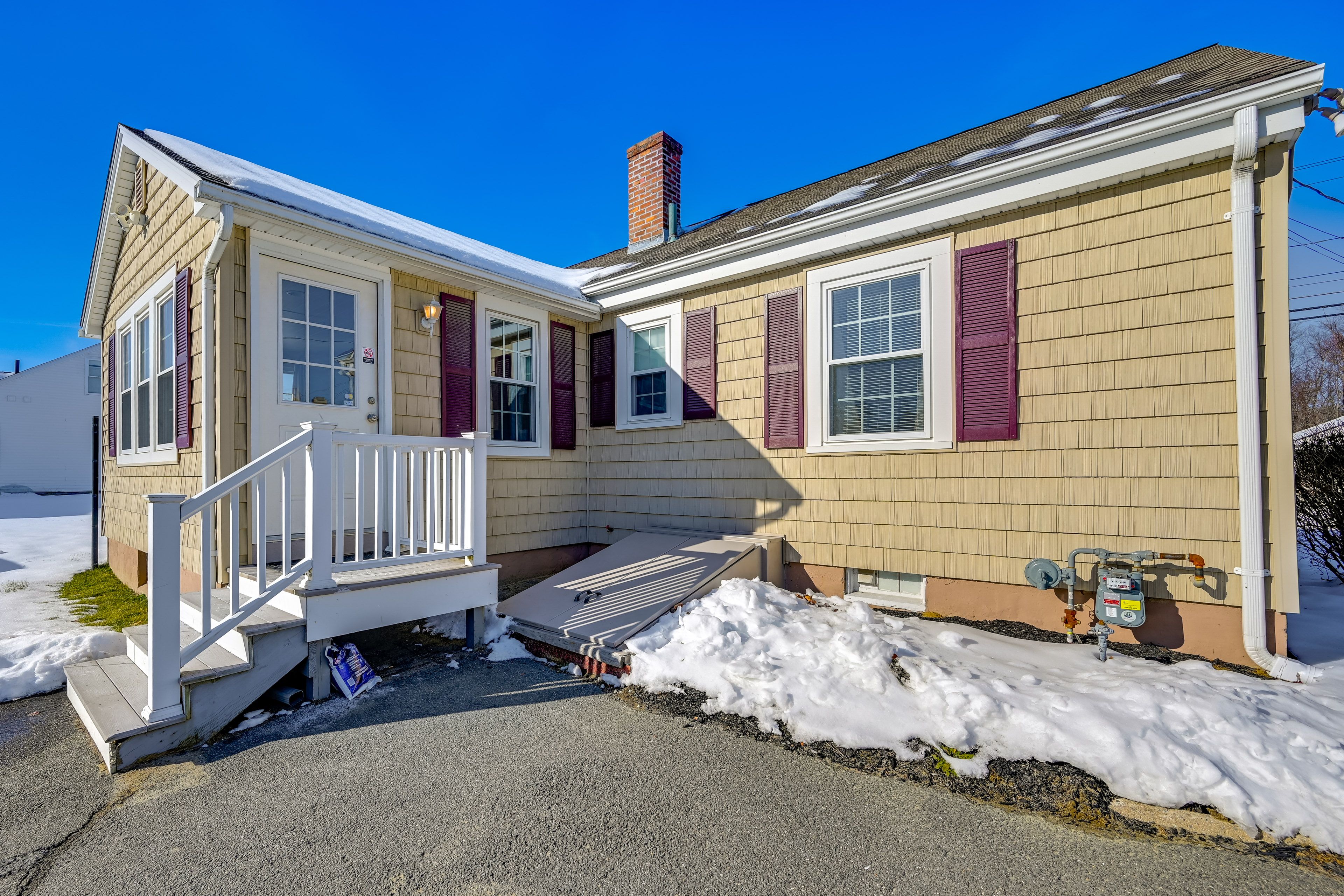 Property Exterior | Single-Story Home