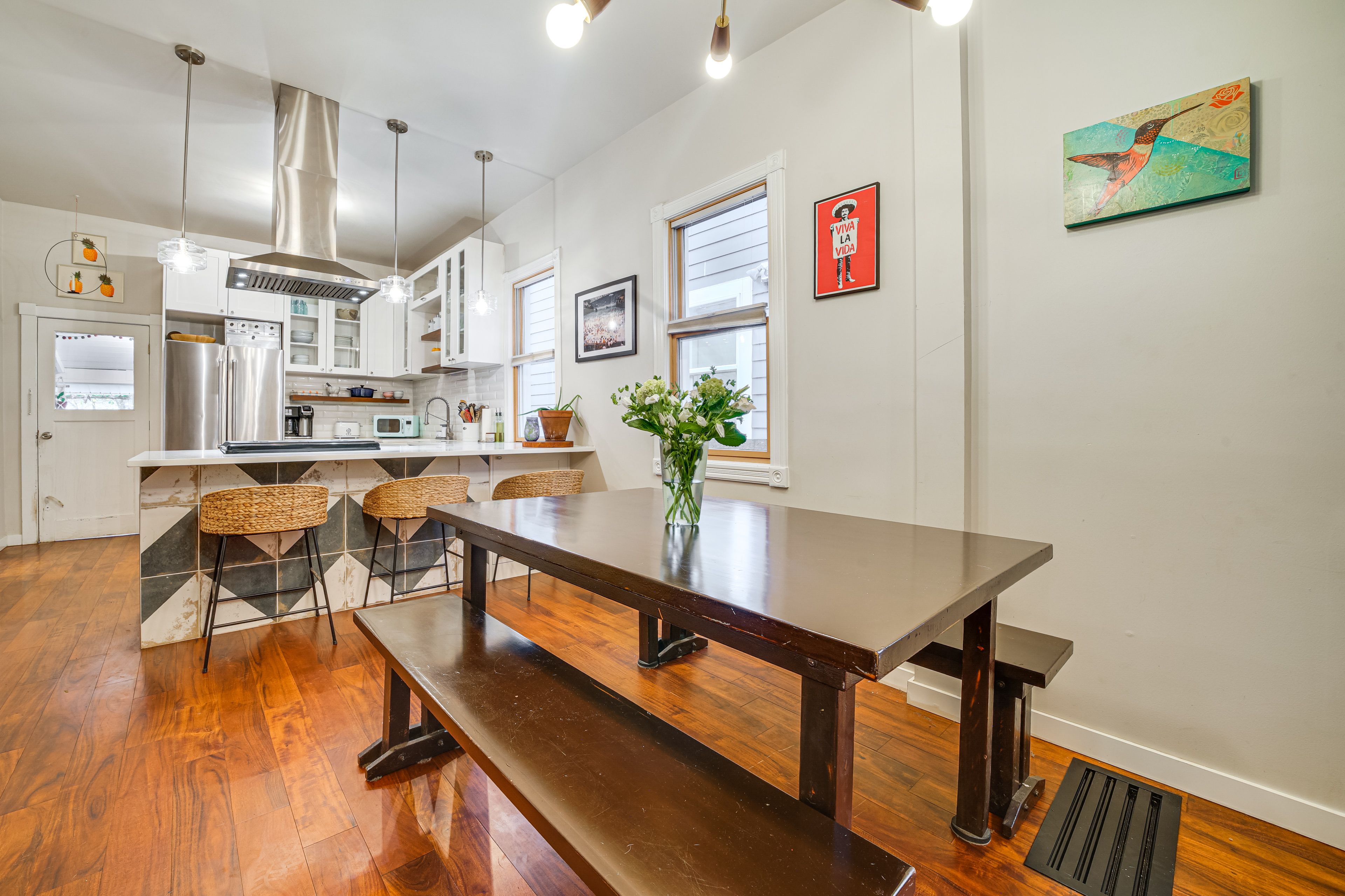 Dining Table | Breakfast Bar | Kitchen