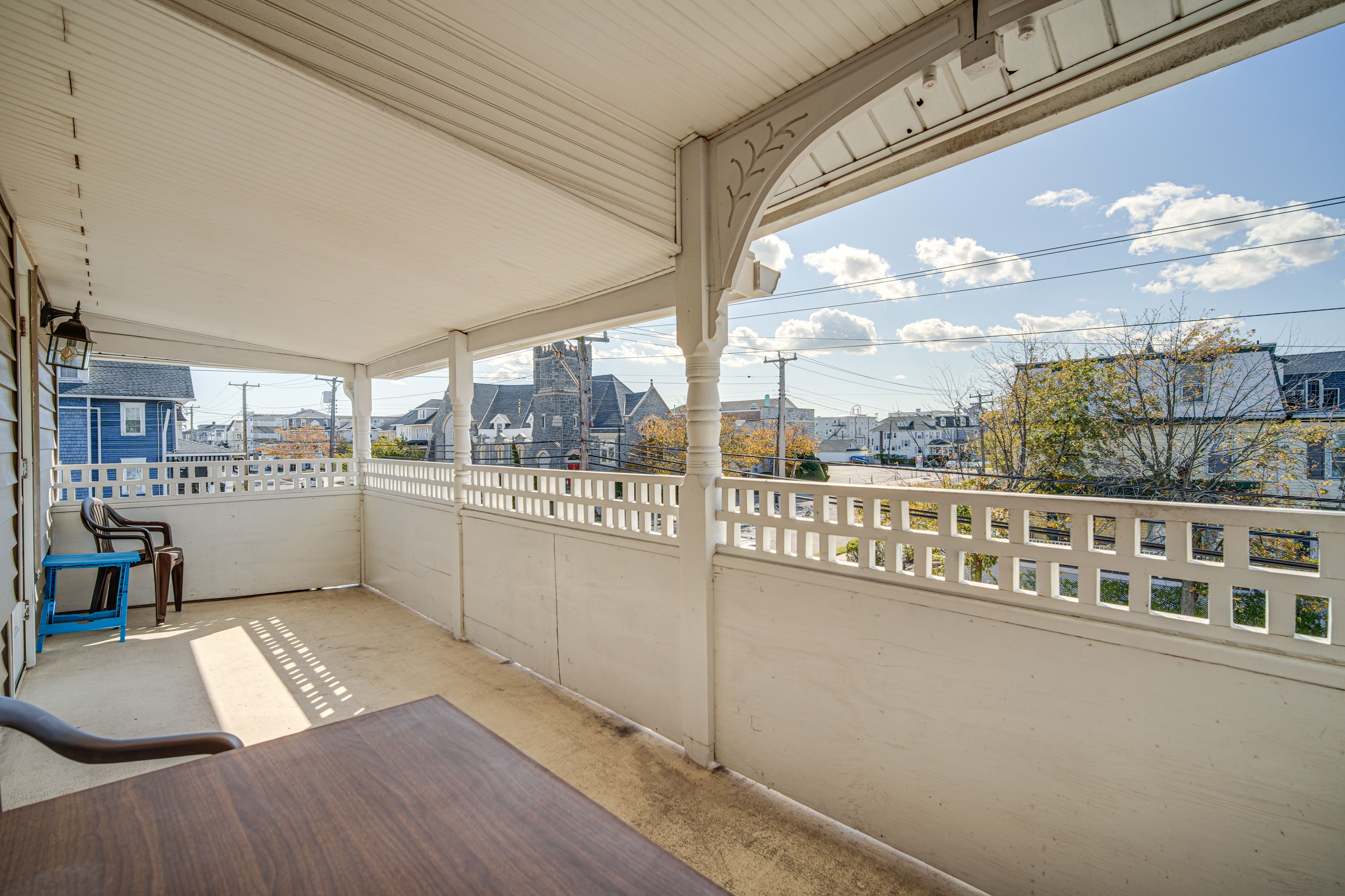 Porch (Shared w/ 1 Other Unit)