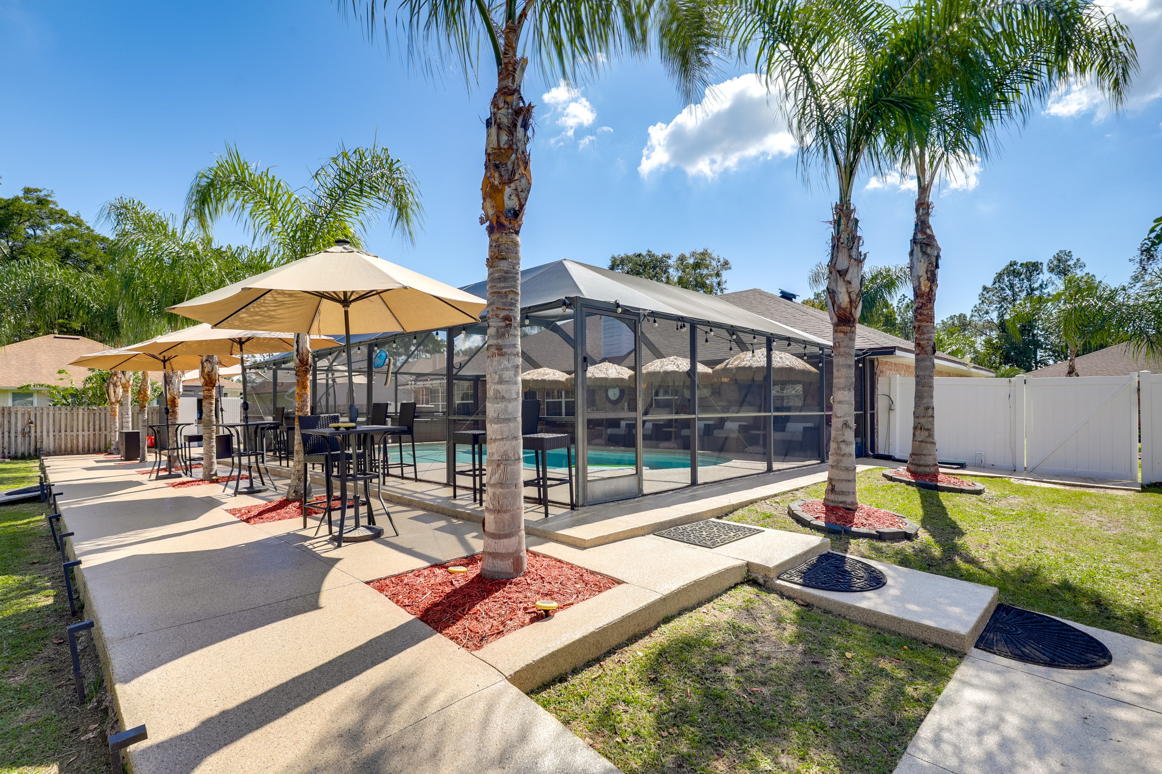 Fenced-In Yard