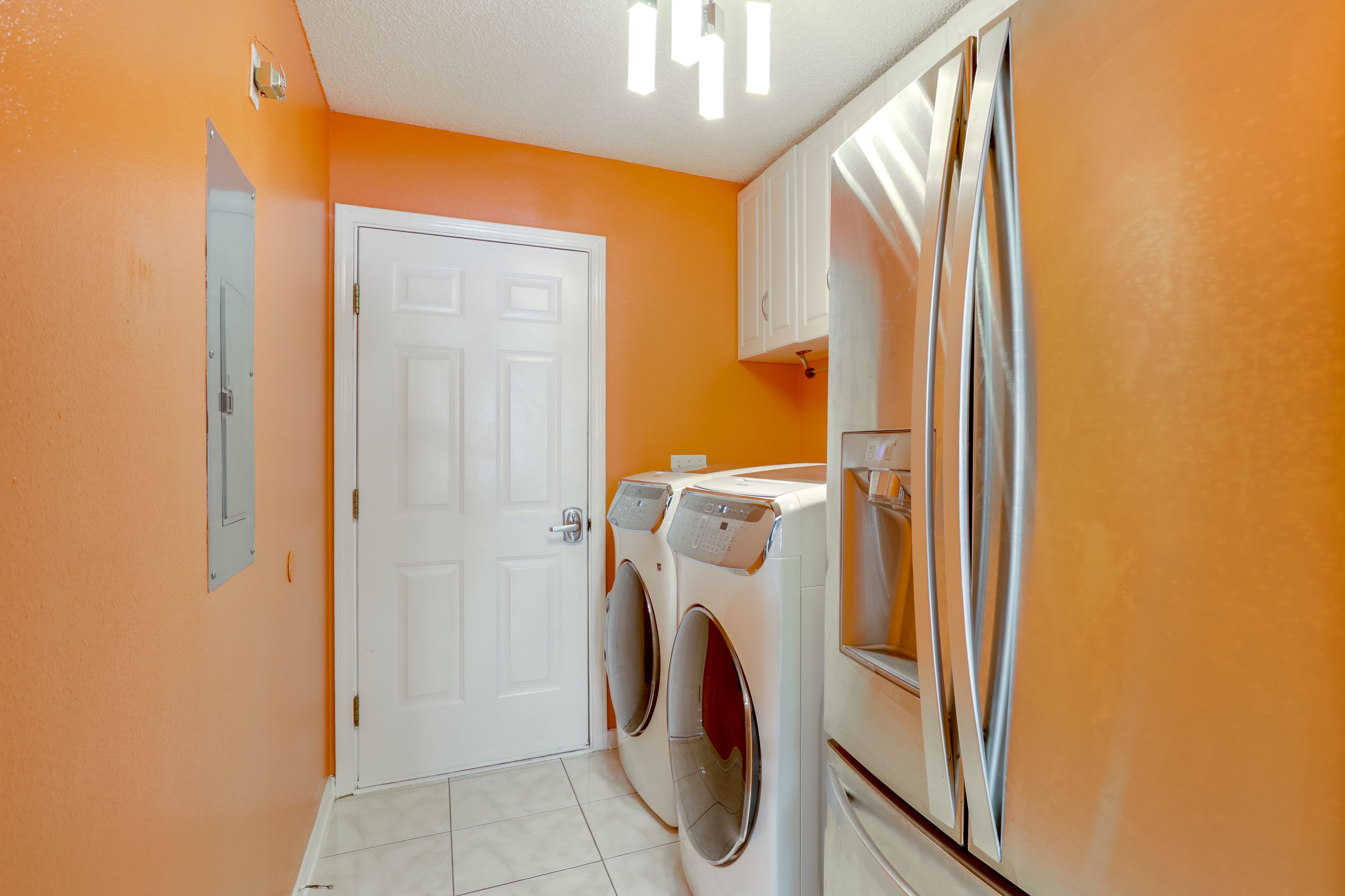 Laundry Room | Washer/Dryer
