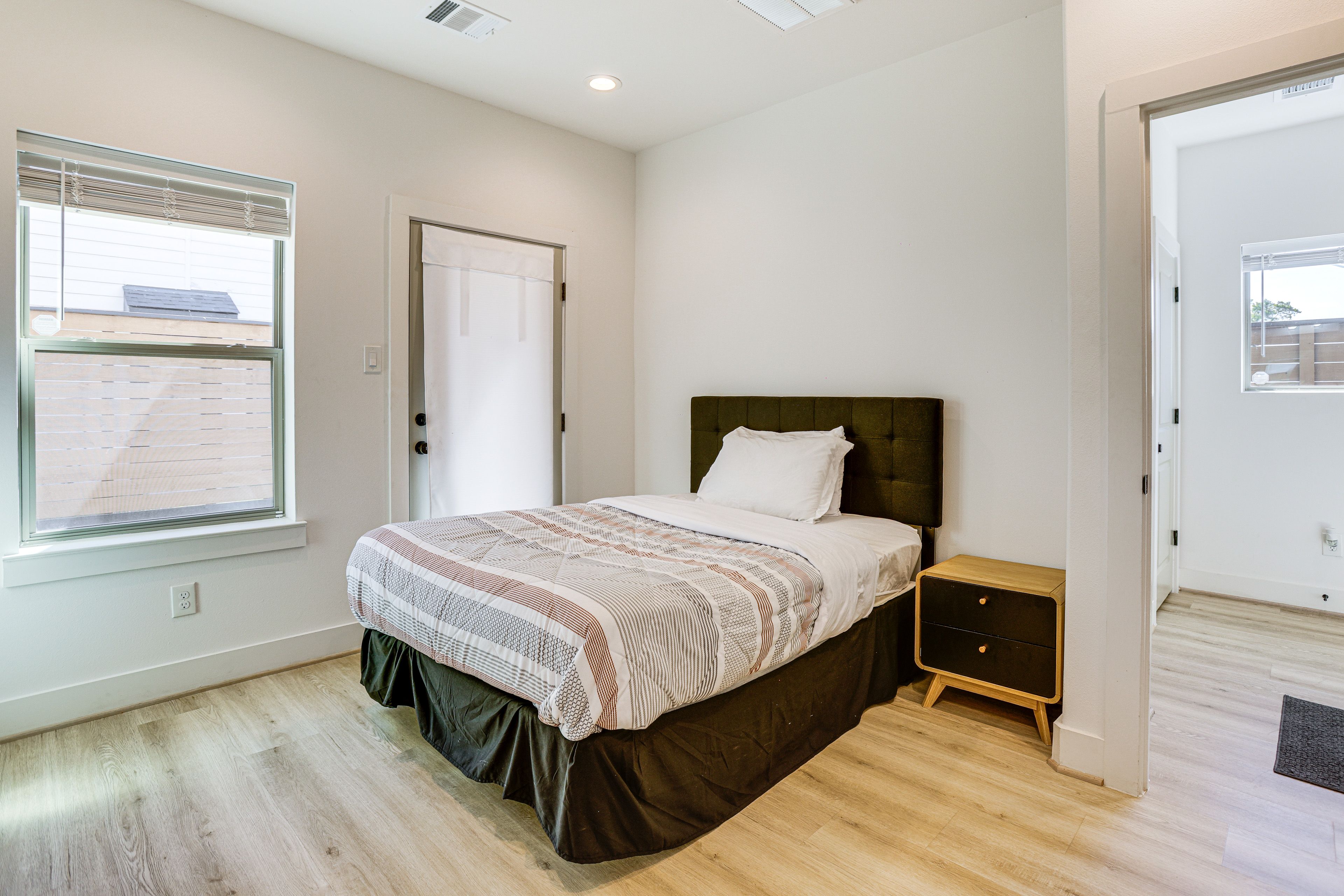 Bedroom 3 | Full Bed | Lower Floor