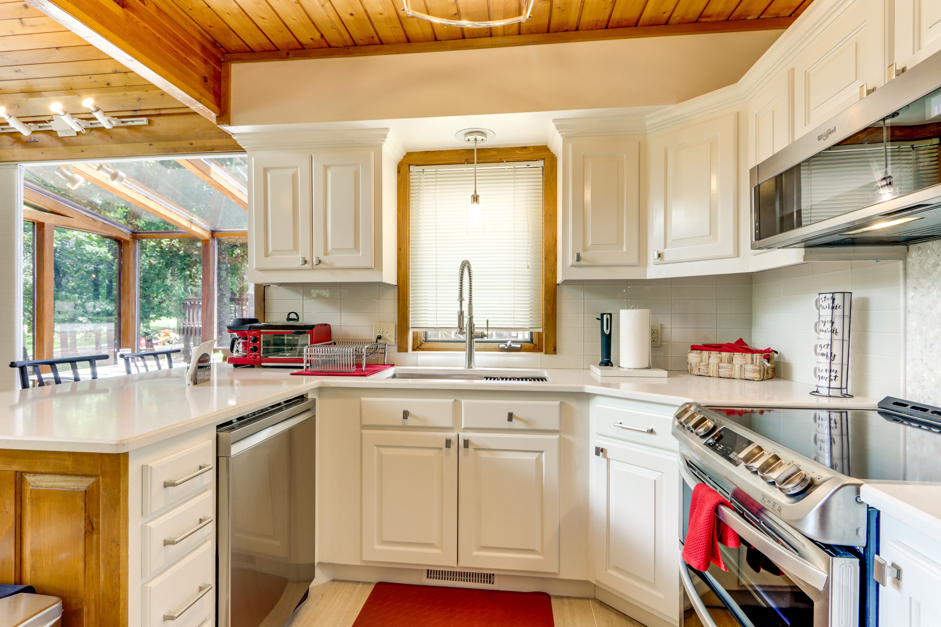 Kitchen | 1st Floor