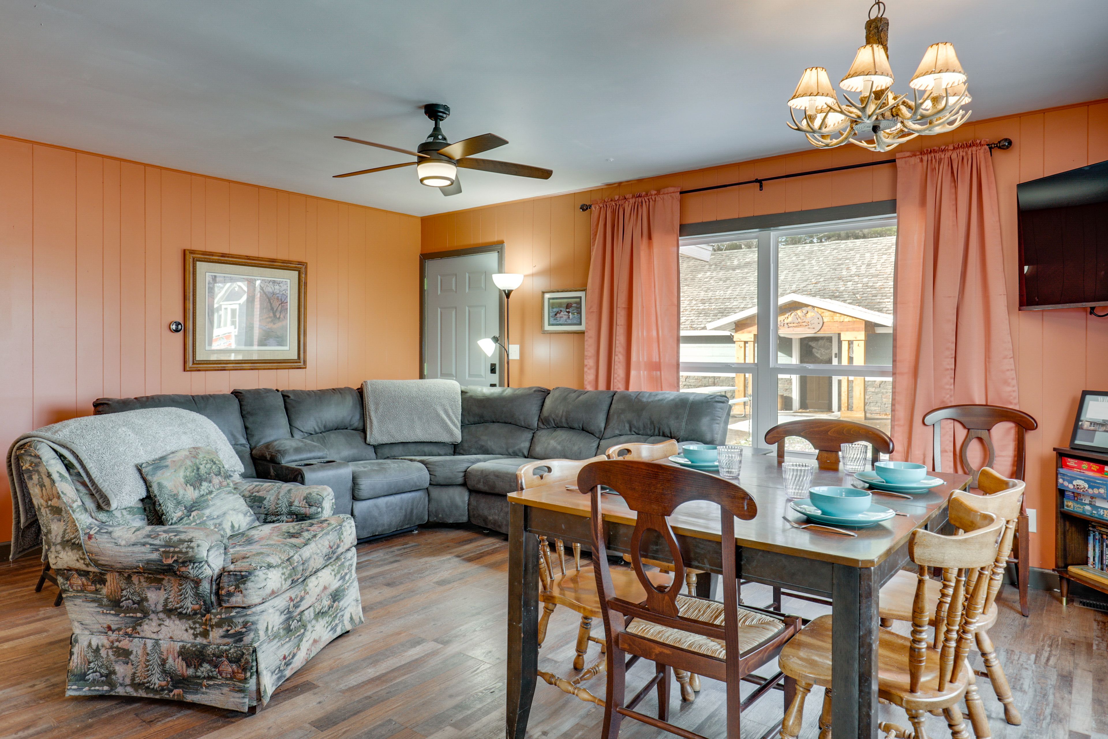 Living Area | TV | Books | Board Games