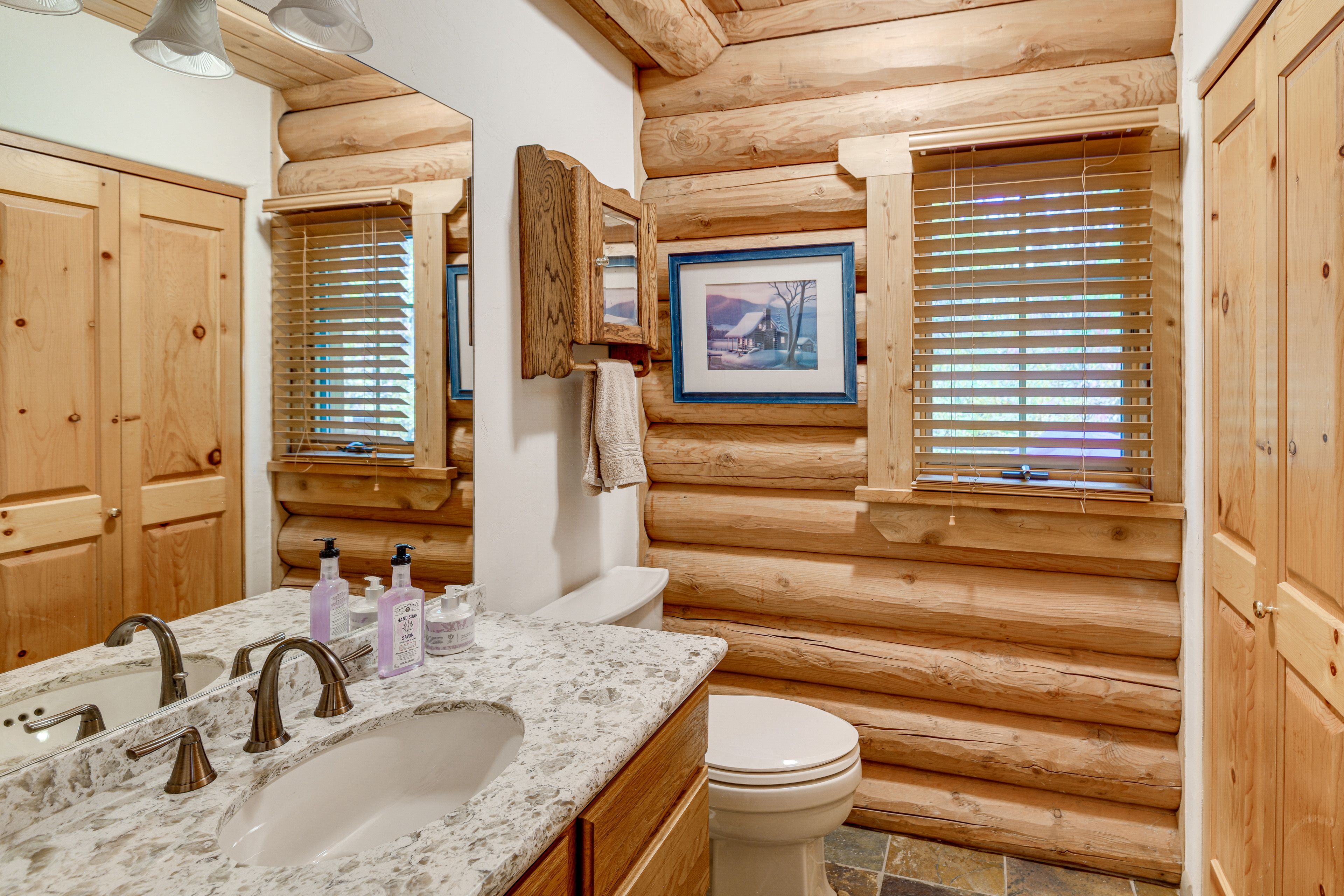 Half Bathroom | 1st Floor