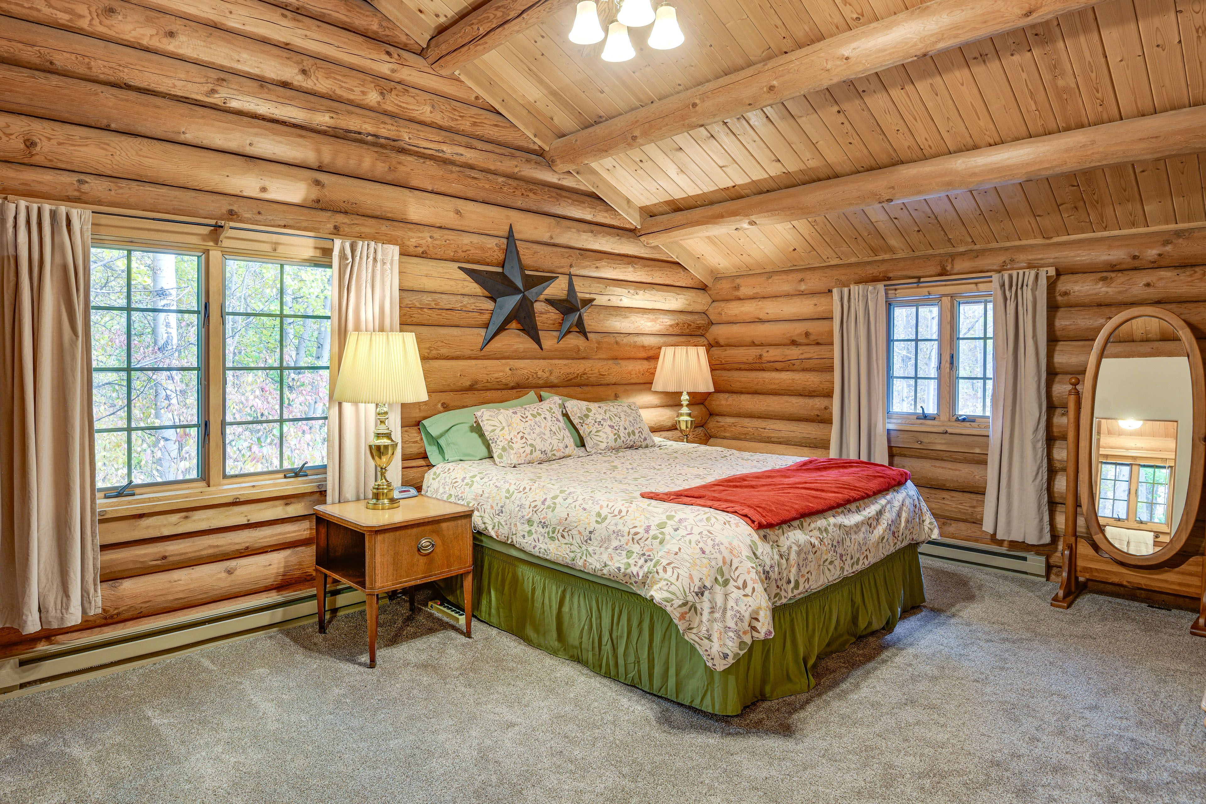 Bedroom 1 | King Bed | 2nd Floor