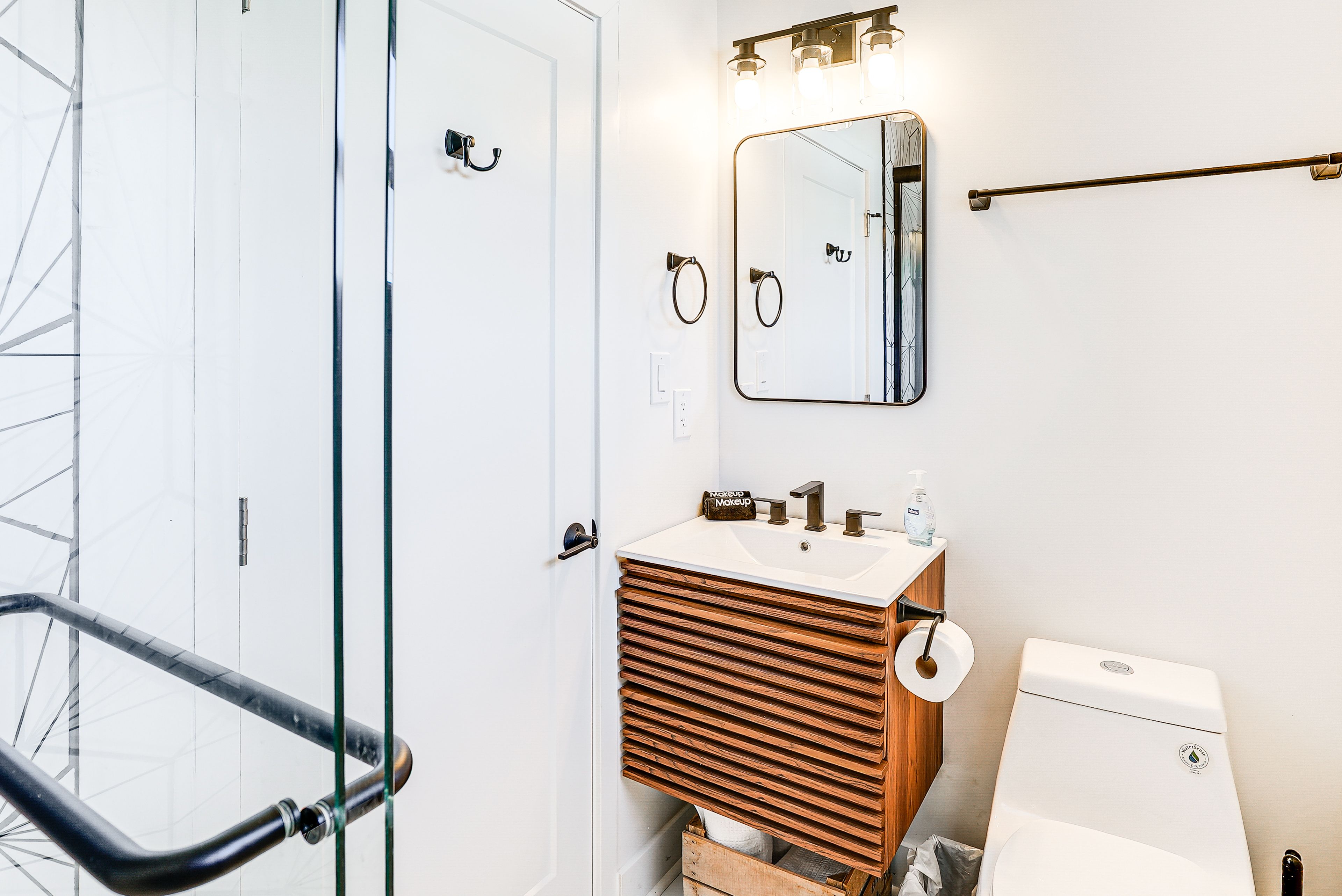 Bathroom | Towels Provided