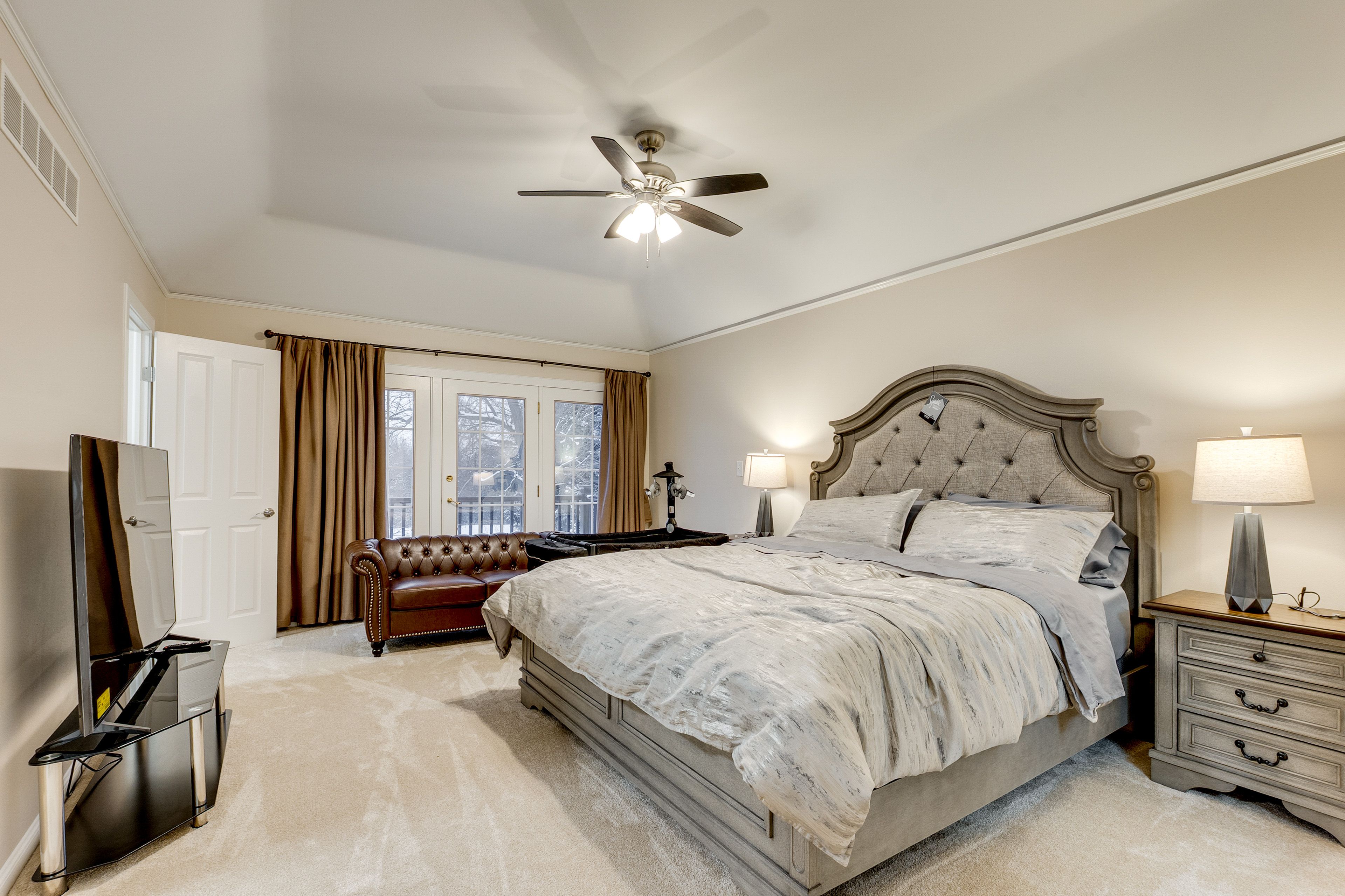 Bedroom 2 | King Bed | 2nd Floor