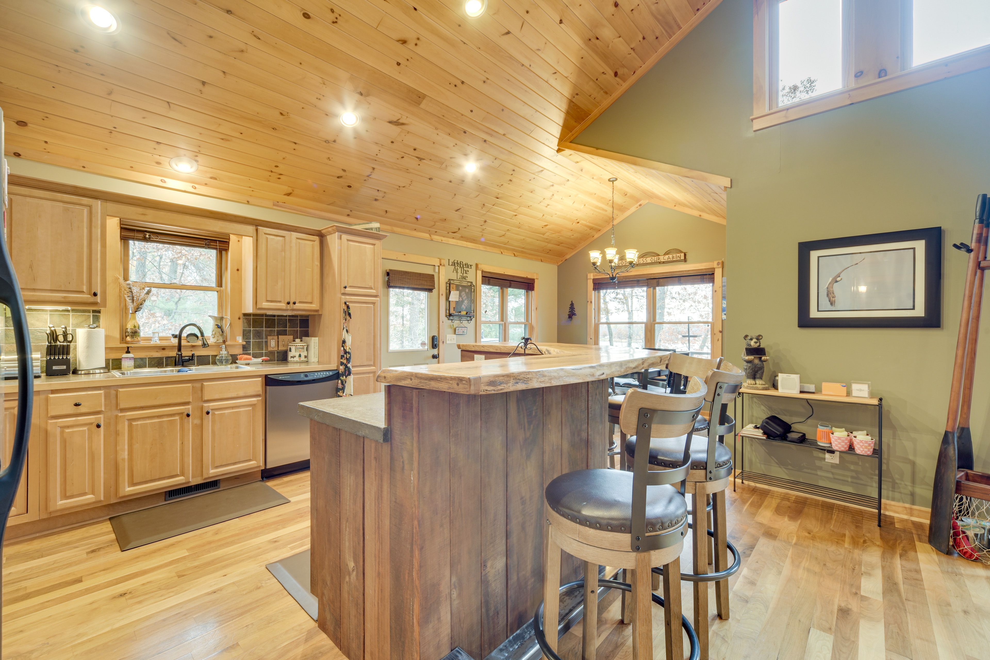 Kitchen | Cooking Basics | Main Level