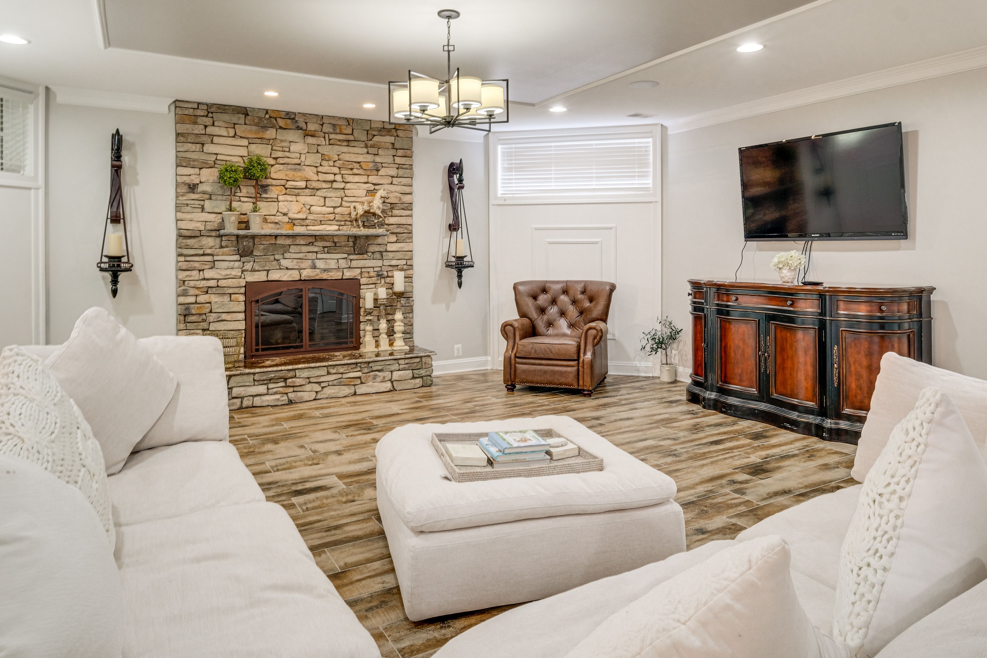 Living Room | Smart TV | Basement Level