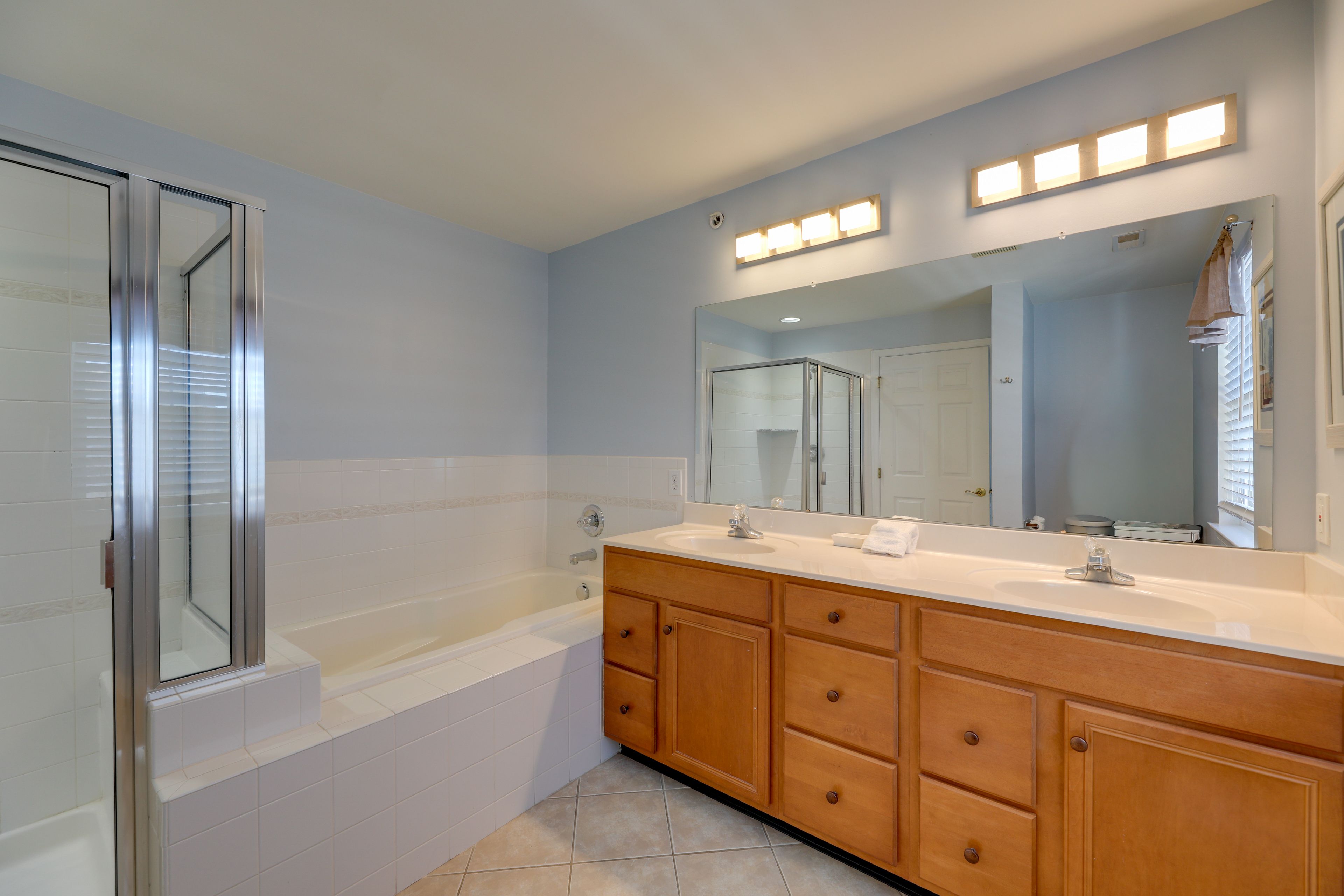 En-Suite Bathroom | 4th Level