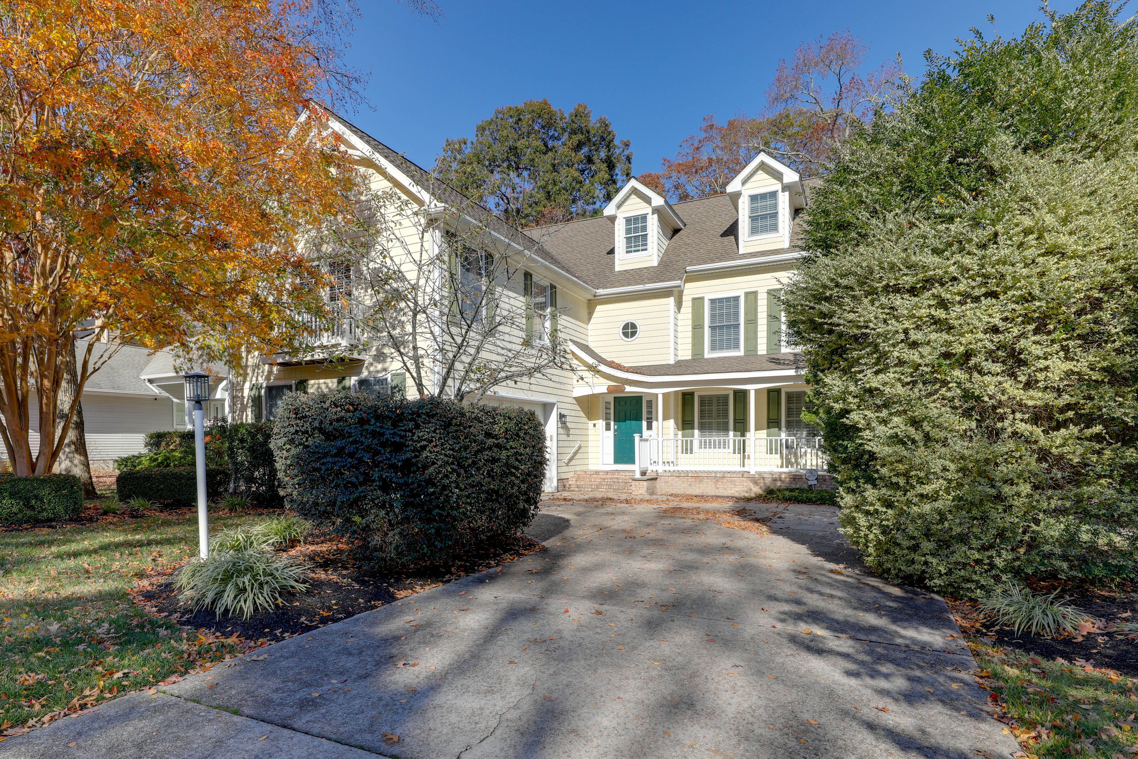 Property Exterior | Garage (2 Vehicles) | Driveway (2 Vehicles)