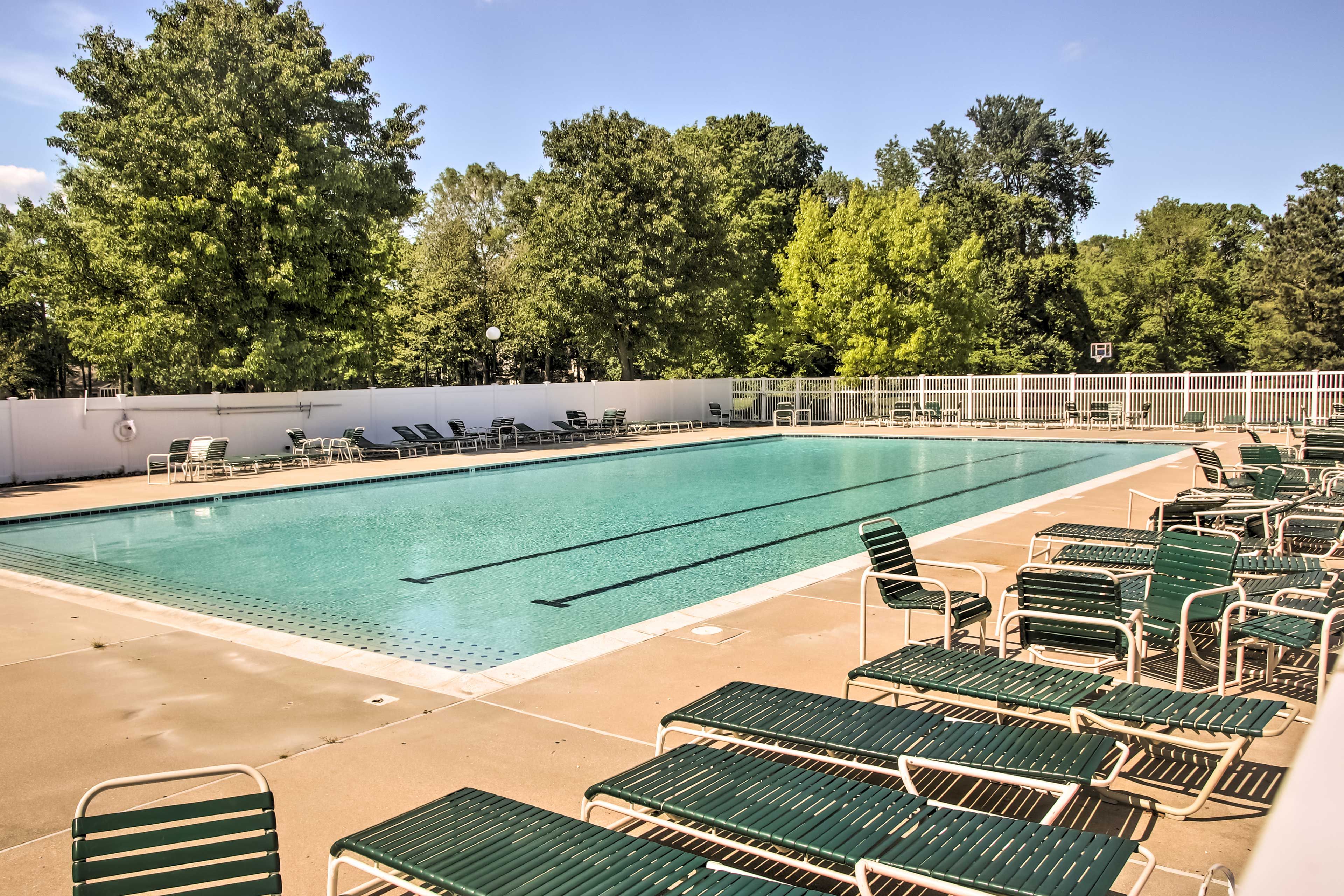 The Salt Pond Golf Club | Community Amenities | Seasonal Pool